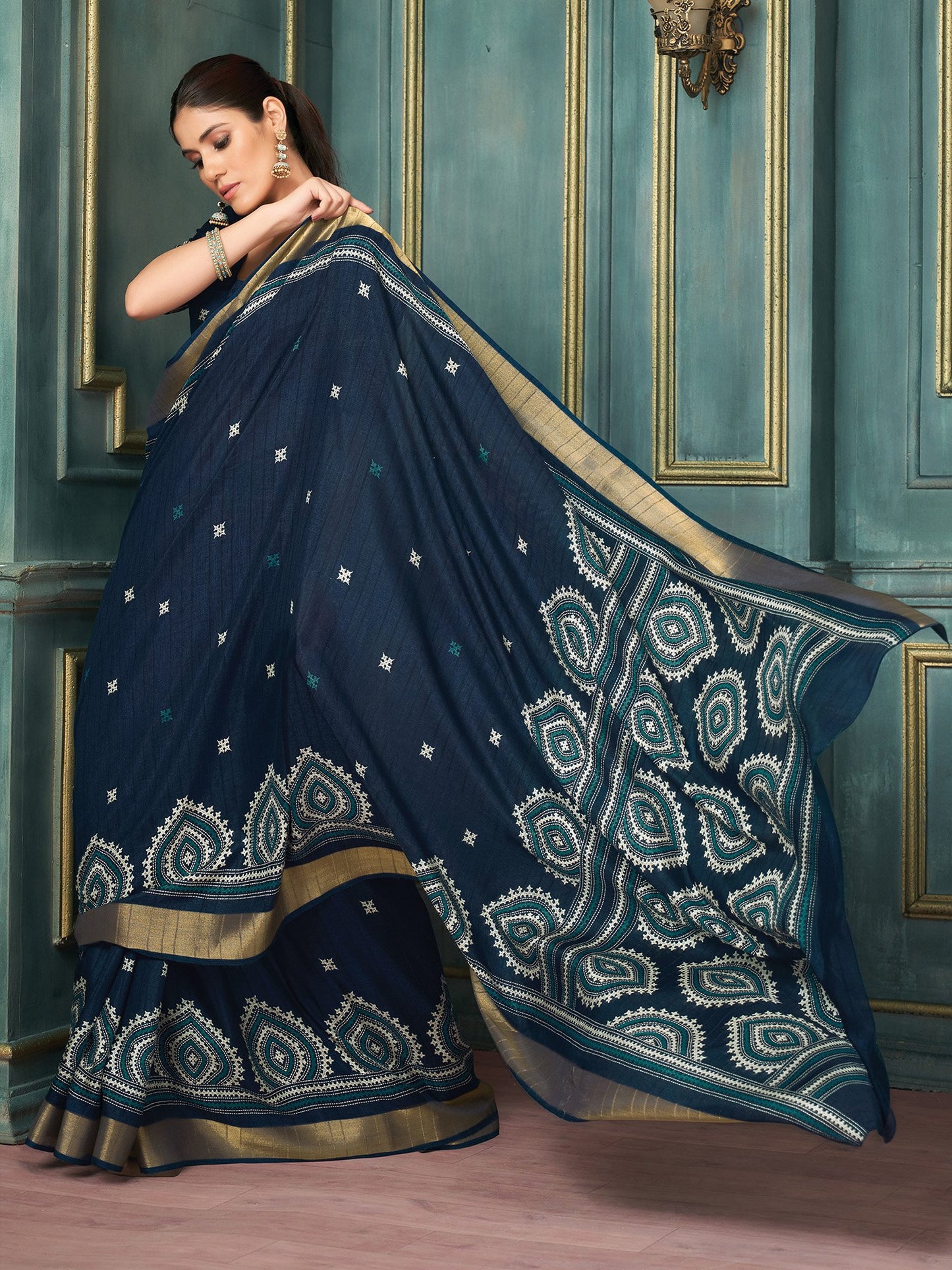 partywear designer saree for festive occasions