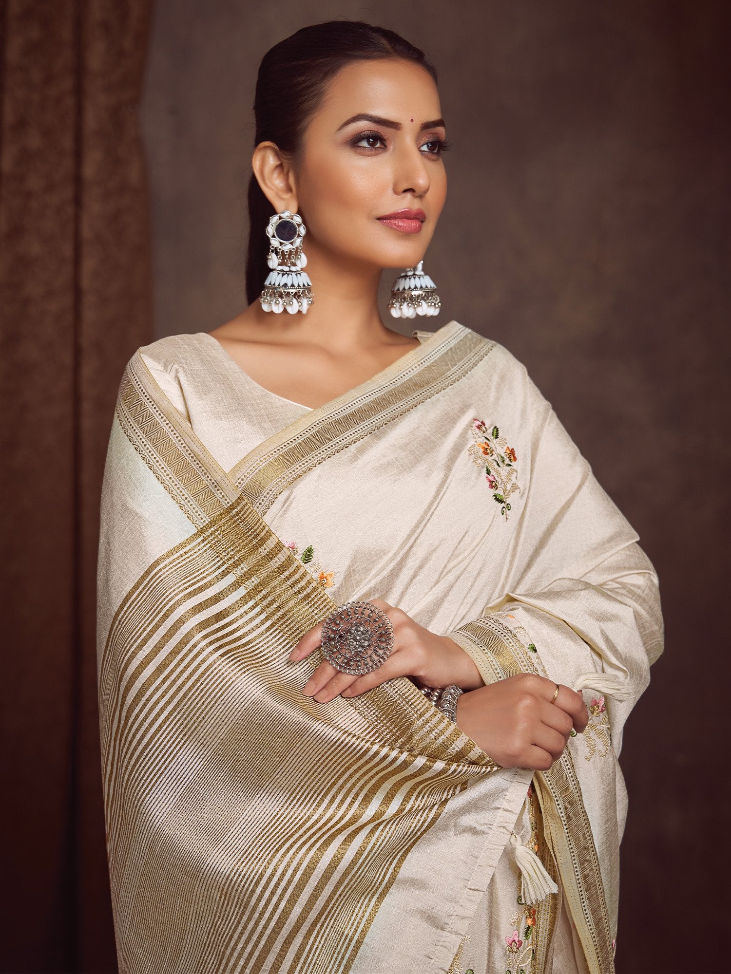 partywear designer saree for festive occasions