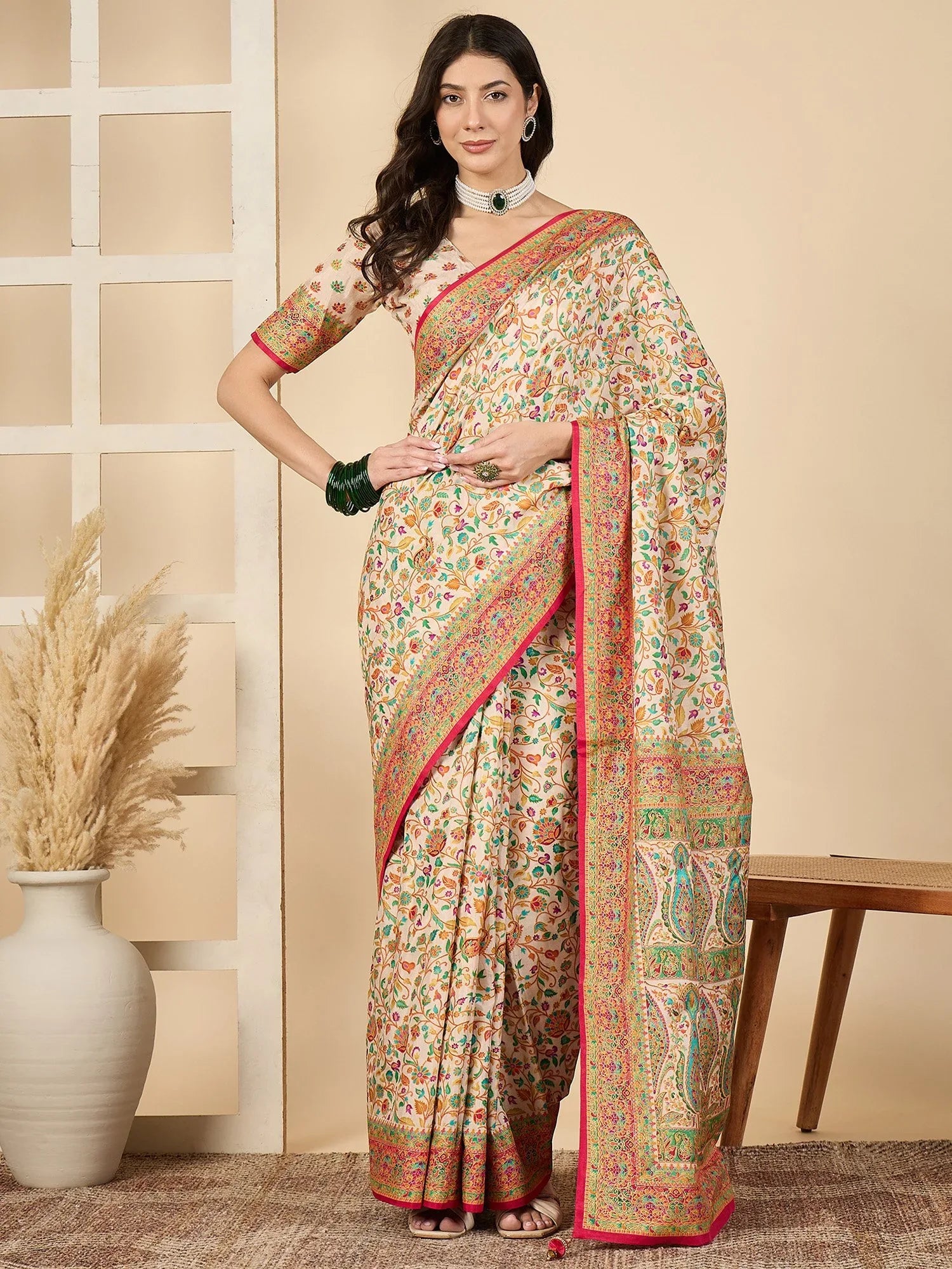 Cream Cream Banarasi Dola Silk Woven Saree
