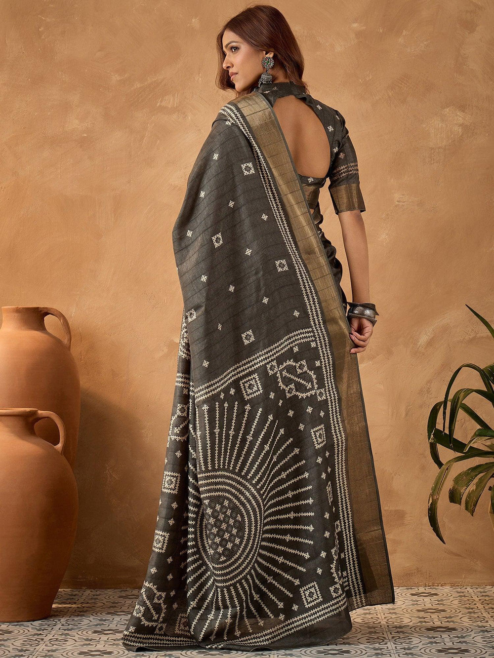 partywear designer saree for festive occasions