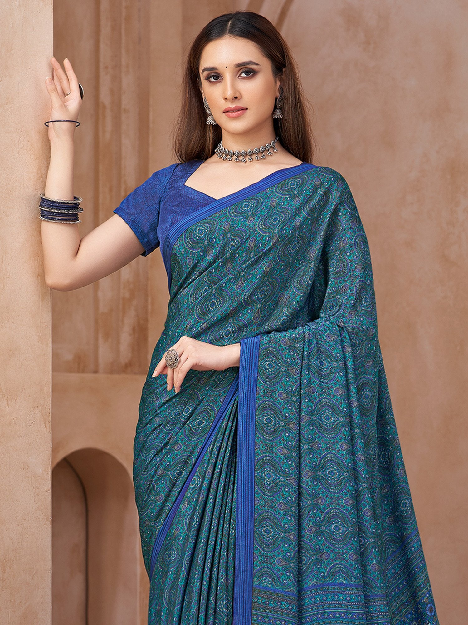 partywear designer saree for festive occasions