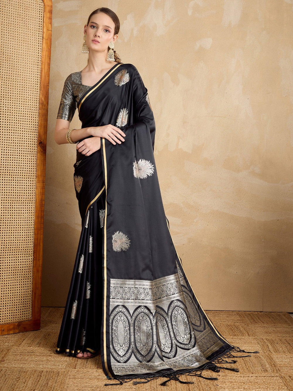 partywear designer saree for festive occasions