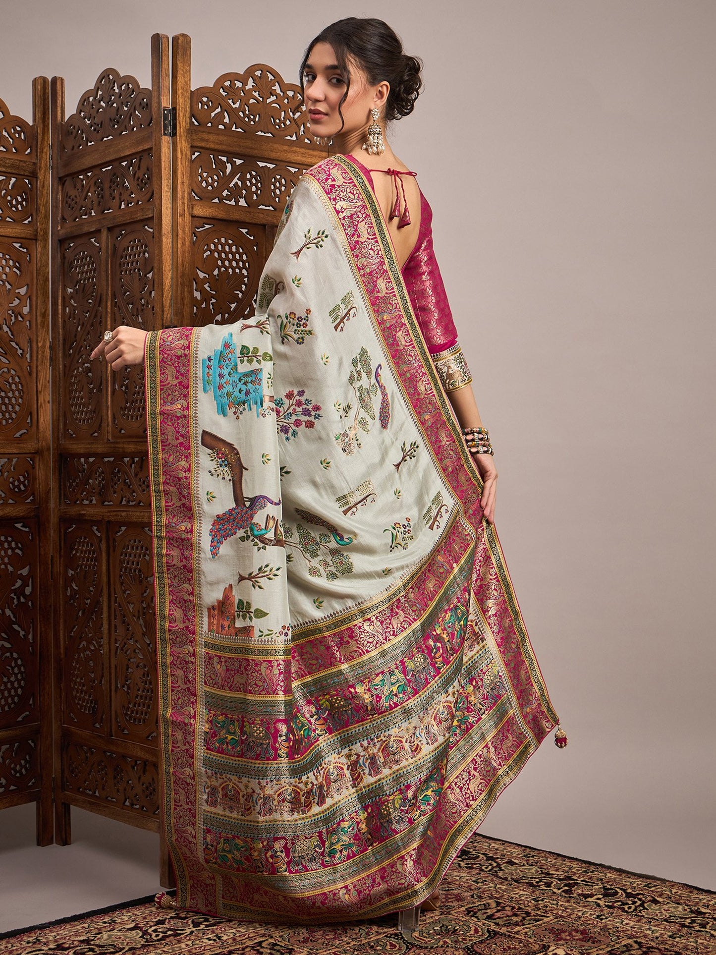 Grey Grey Banarasi Viscose Silk Woven Saree