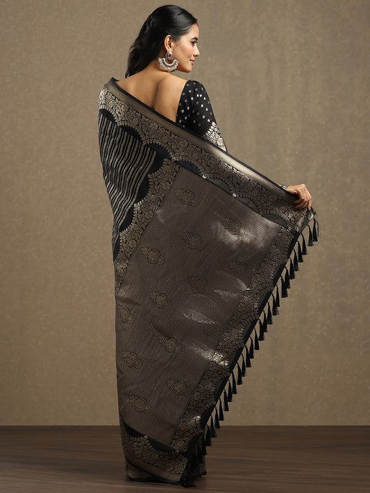 partywear designer saree for festive occasions