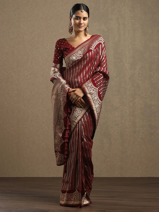 Maroon Maroon Leheriya Georgette Woven Saree