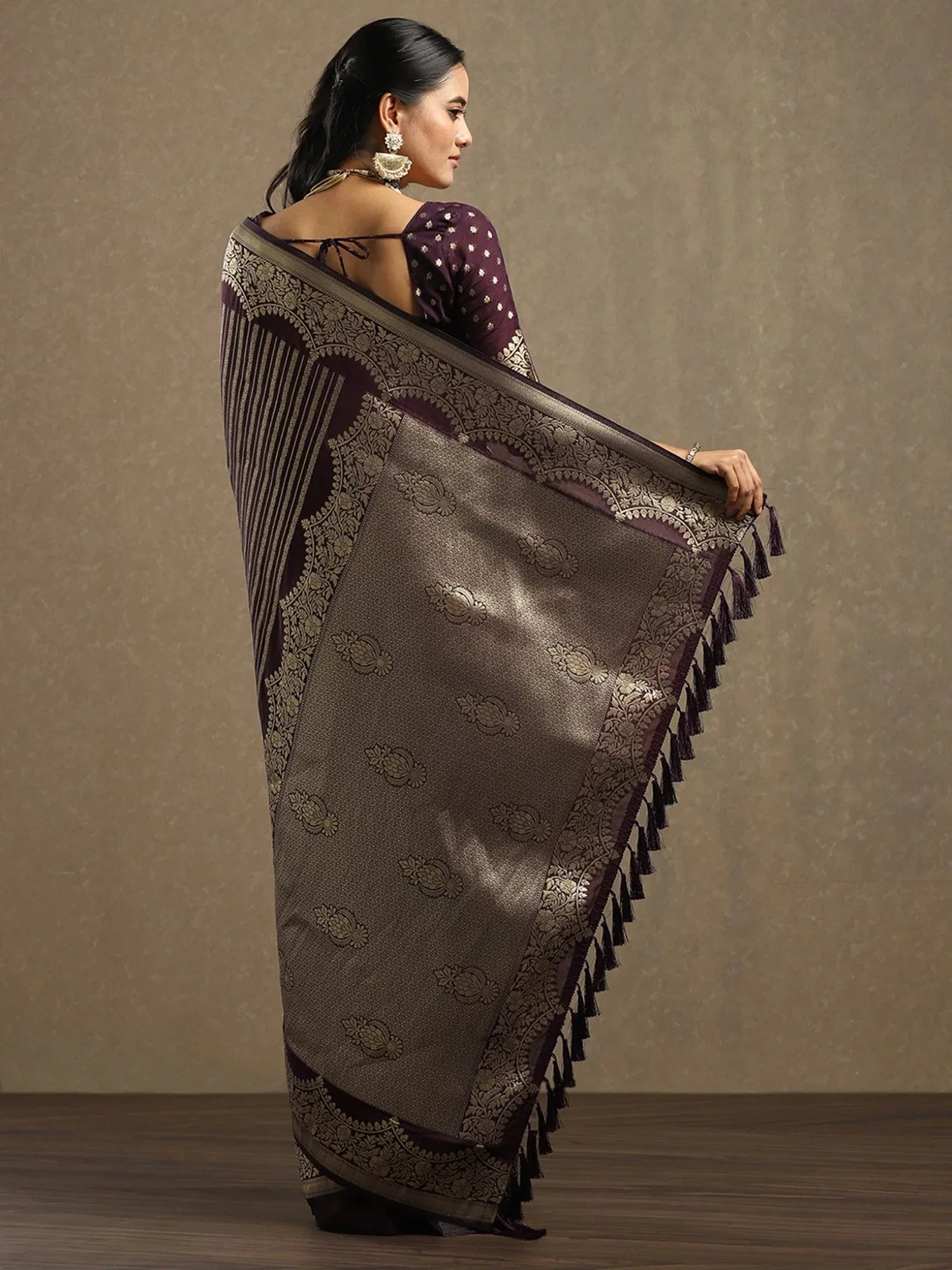 partywear designer saree for festive occasions