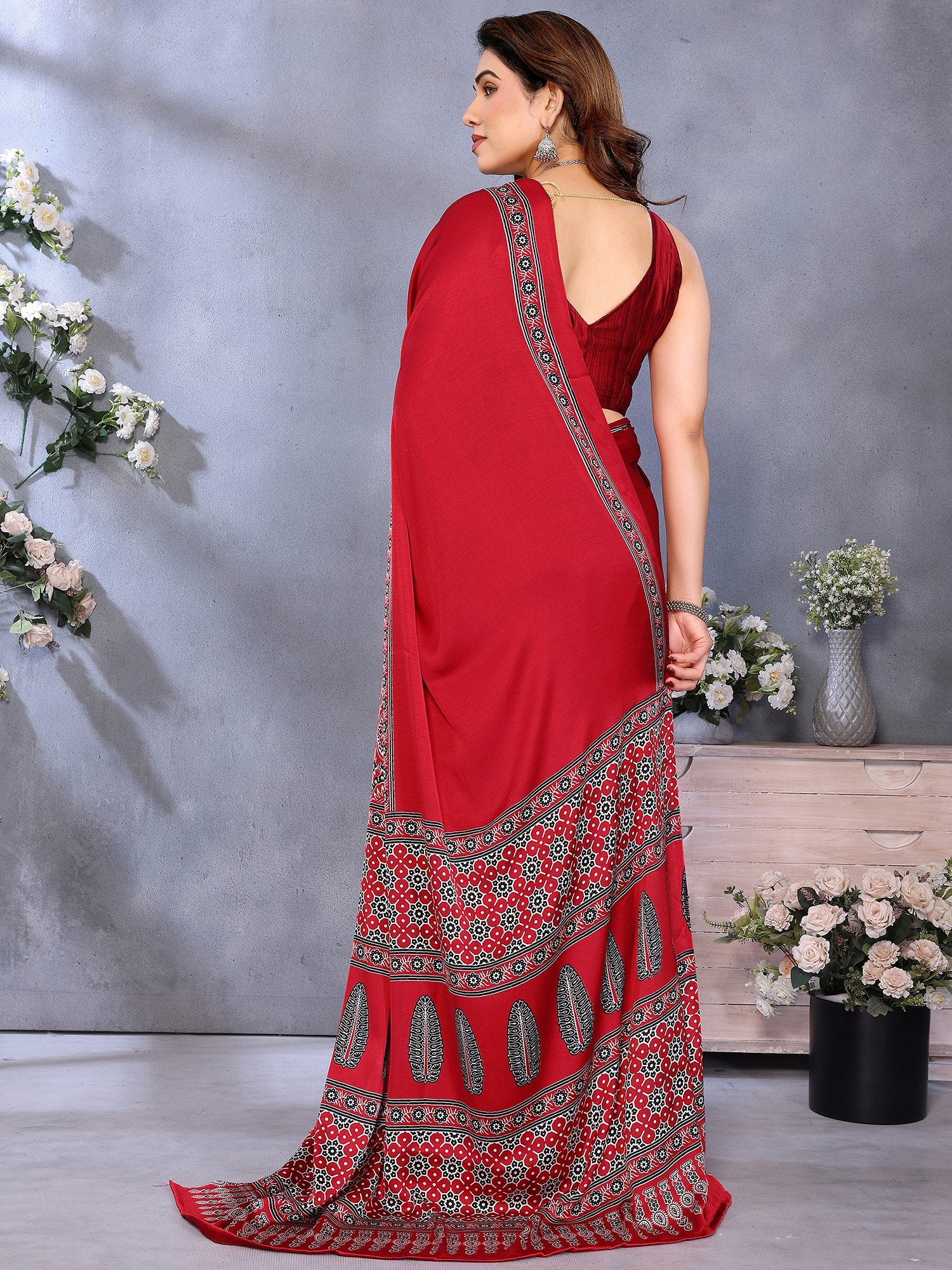 partywear designer saree for festive occasions