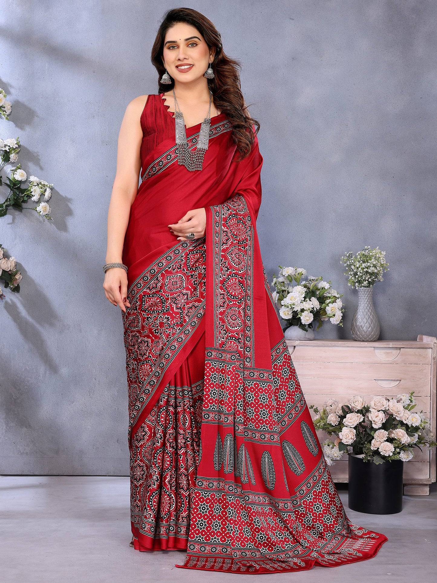 Red Red Block Print Crepe Printed Saree