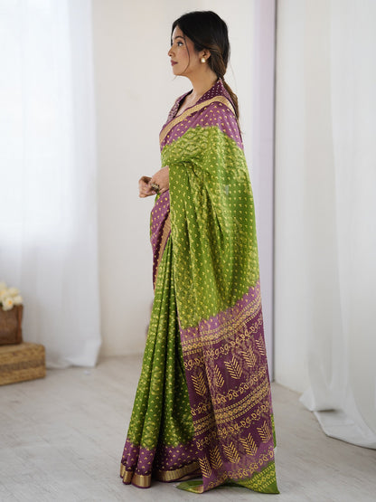 Light Bandhani Cotton Printed Saree