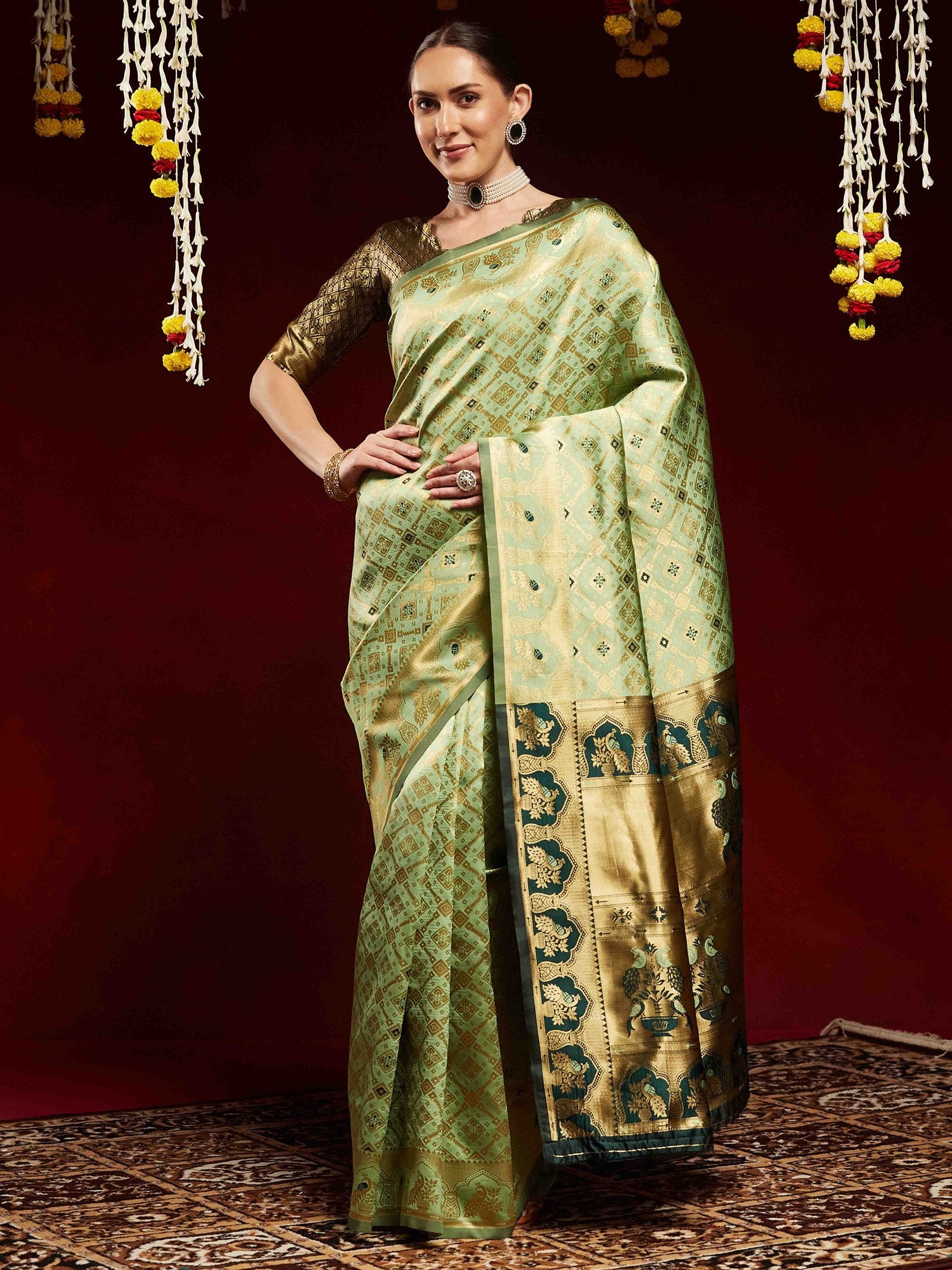 Green Light Kanjeevaram Litchi Silk Woven Saree