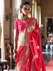 Pink Banarasi Silk Blend Woven Saree - The Dori Store