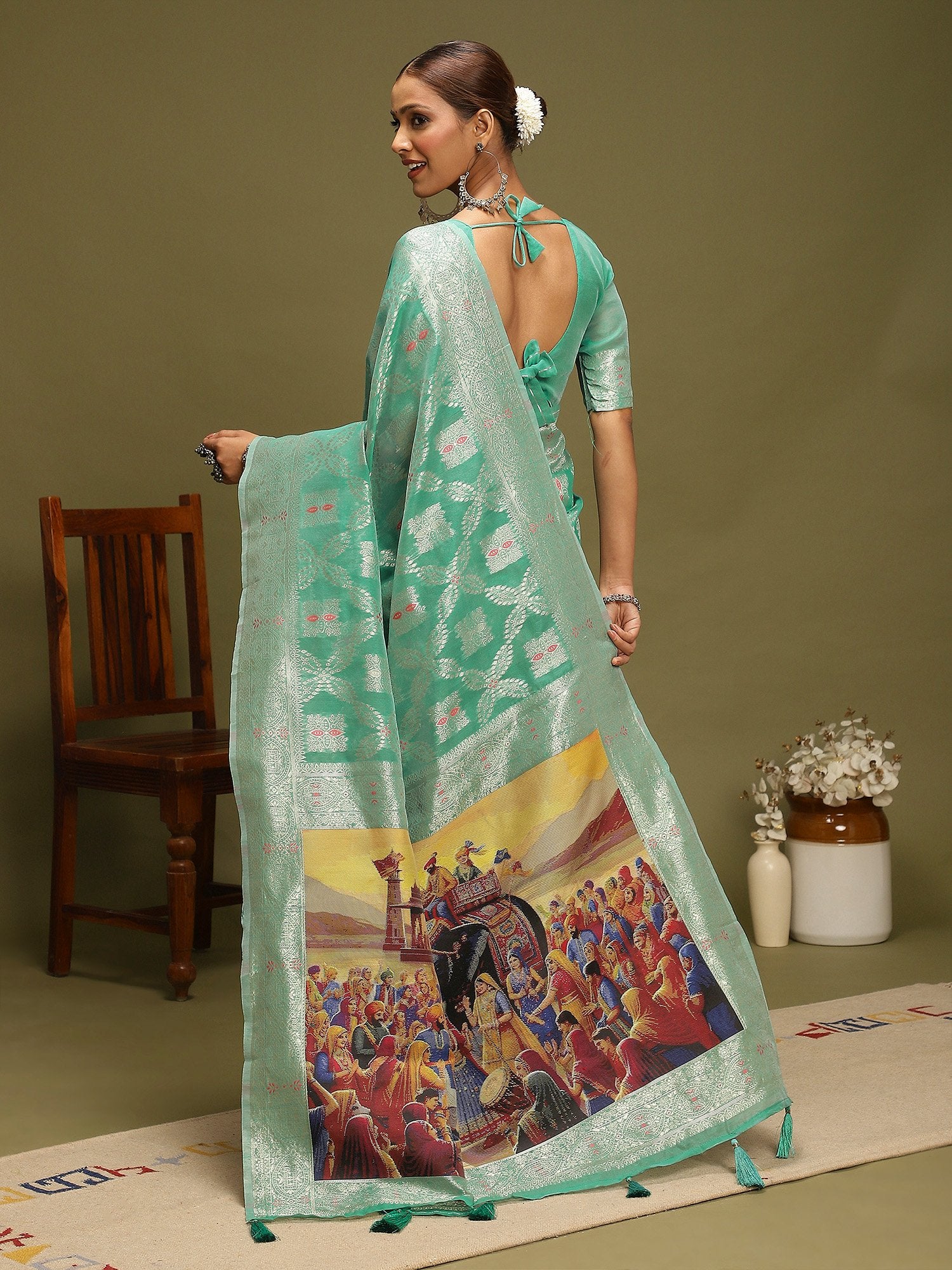 partywear designer saree for festive occasions
