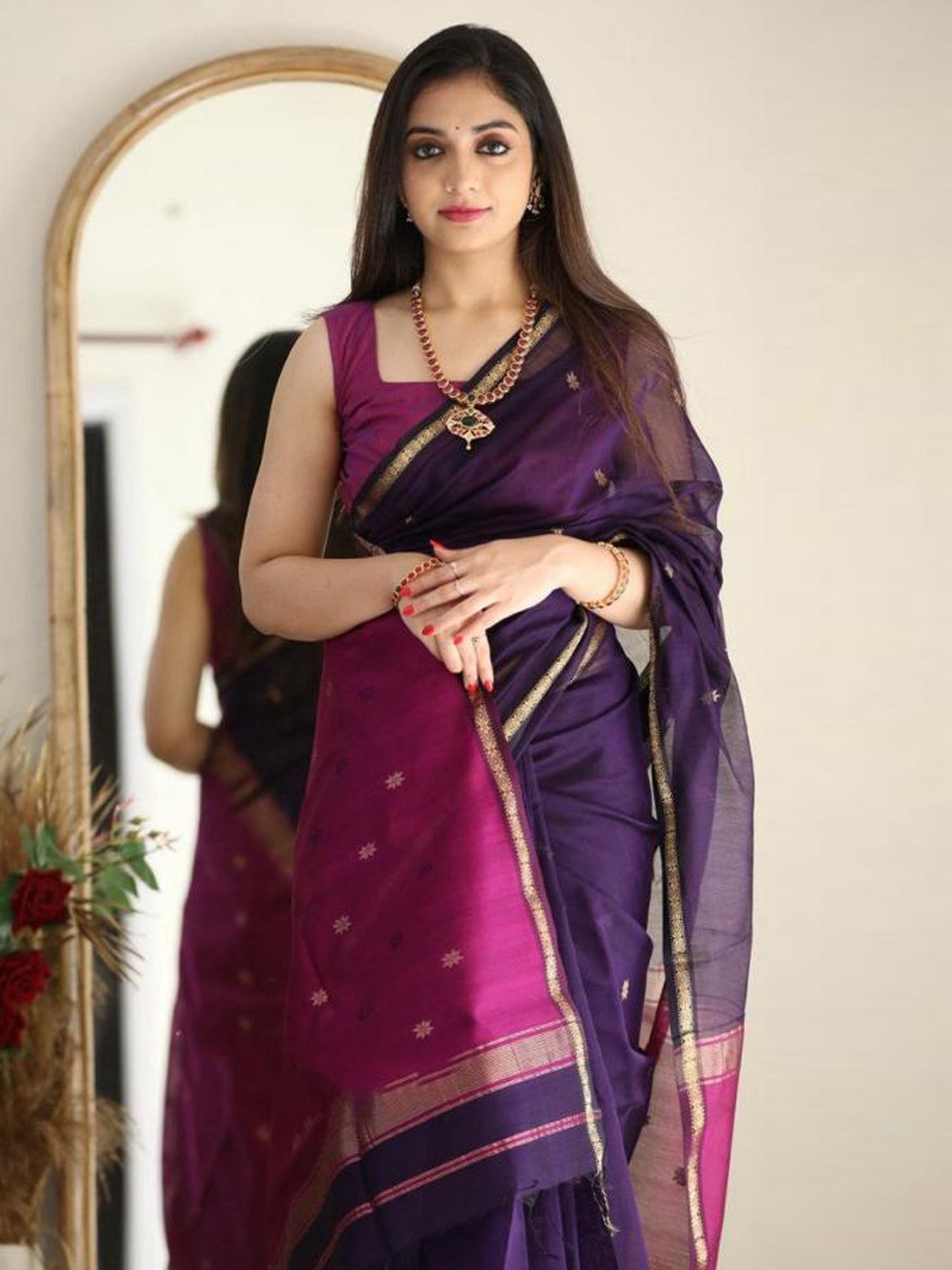 Purple Maheshwari Silk Cotton Woven Saree