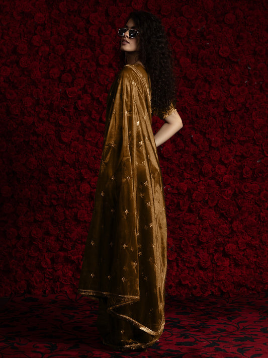 partywear designer saree for festive occasions