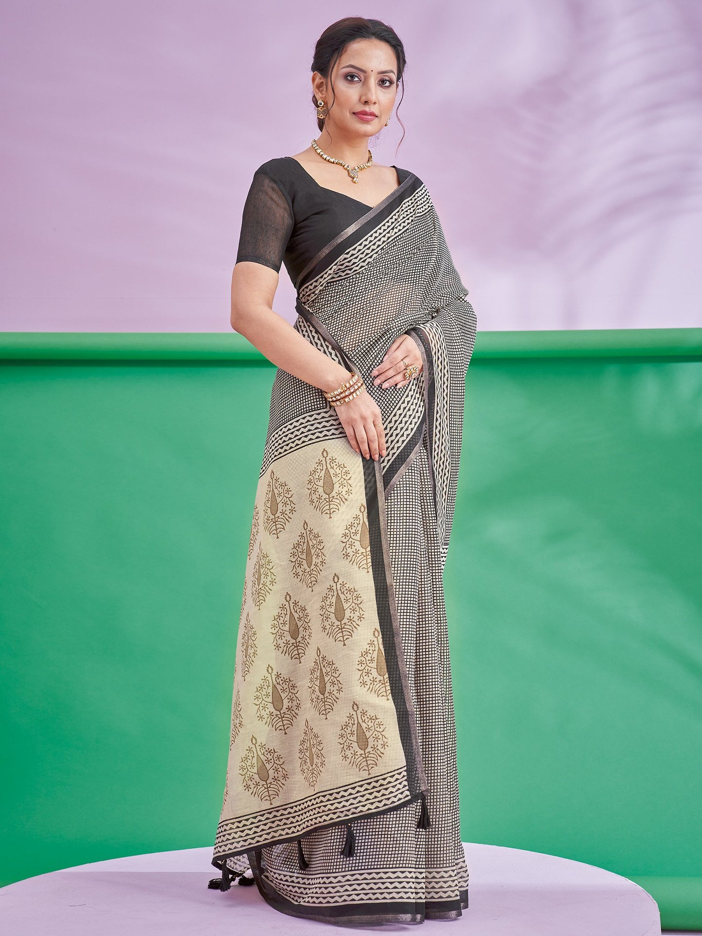 Black Block Print Cotton Linen Printed Saree