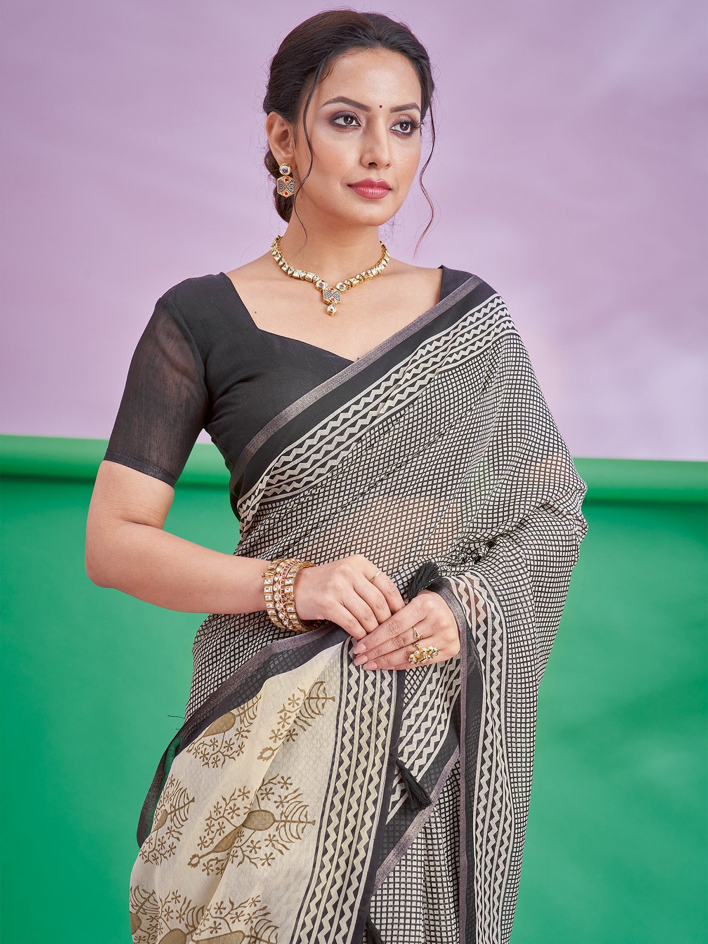Black Block Print Cotton Linen Printed Saree
