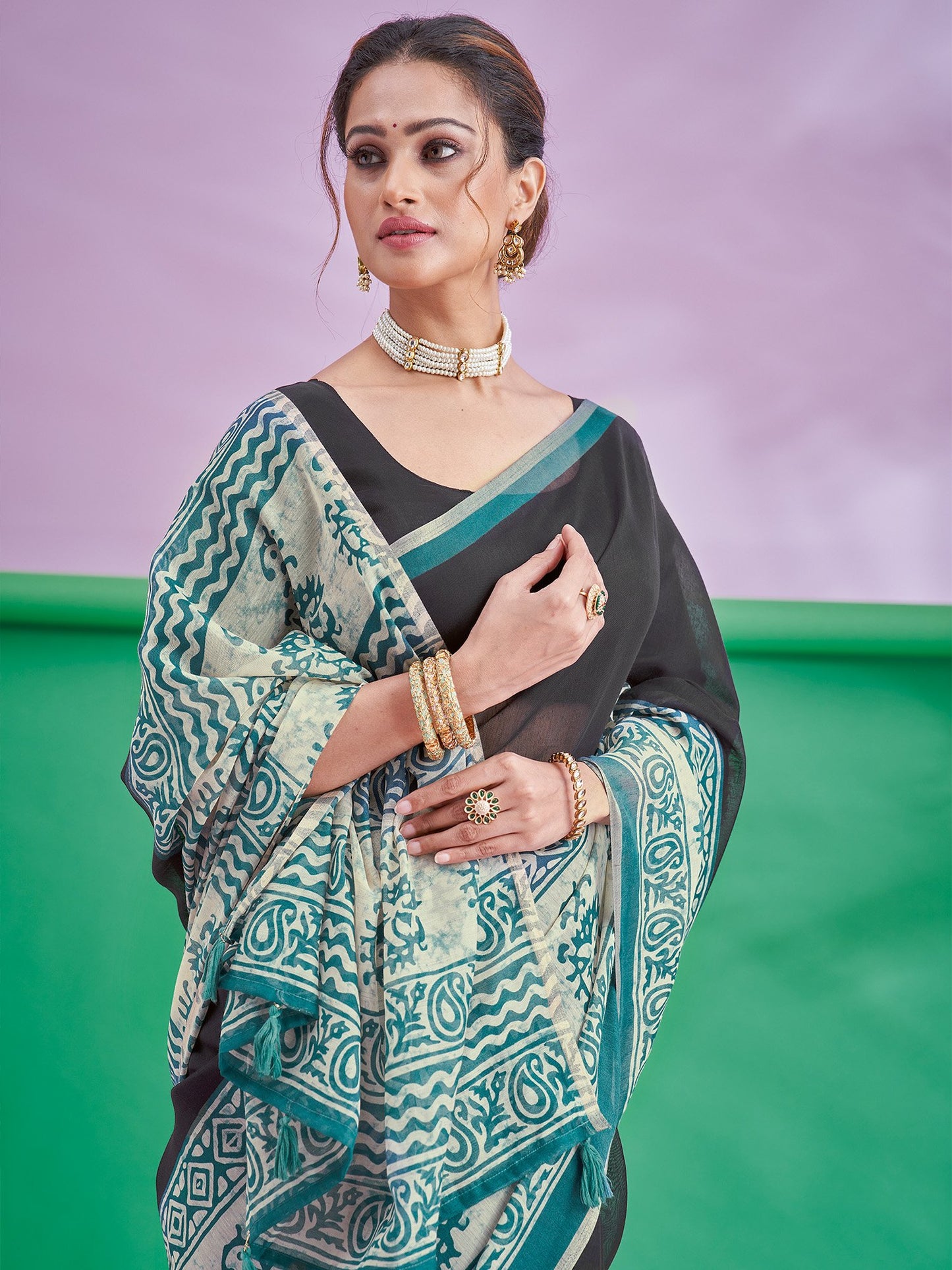 Black Block Print Cotton Linen Printed Saree