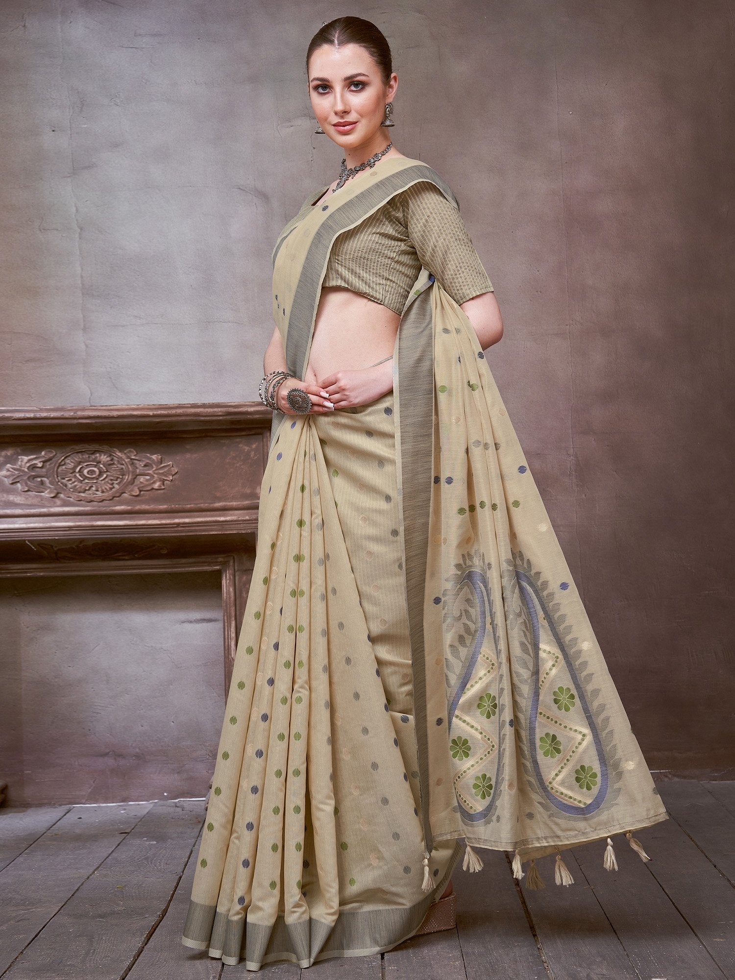 partywear designer saree for festive occasions