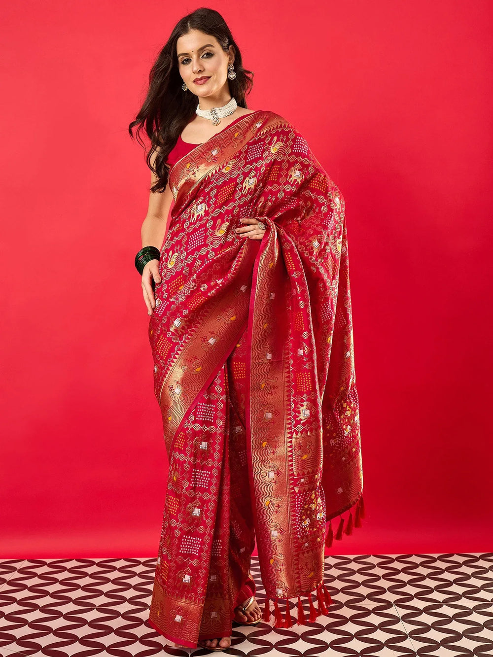 Red Red Bandhani Dola Silk Woven Saree