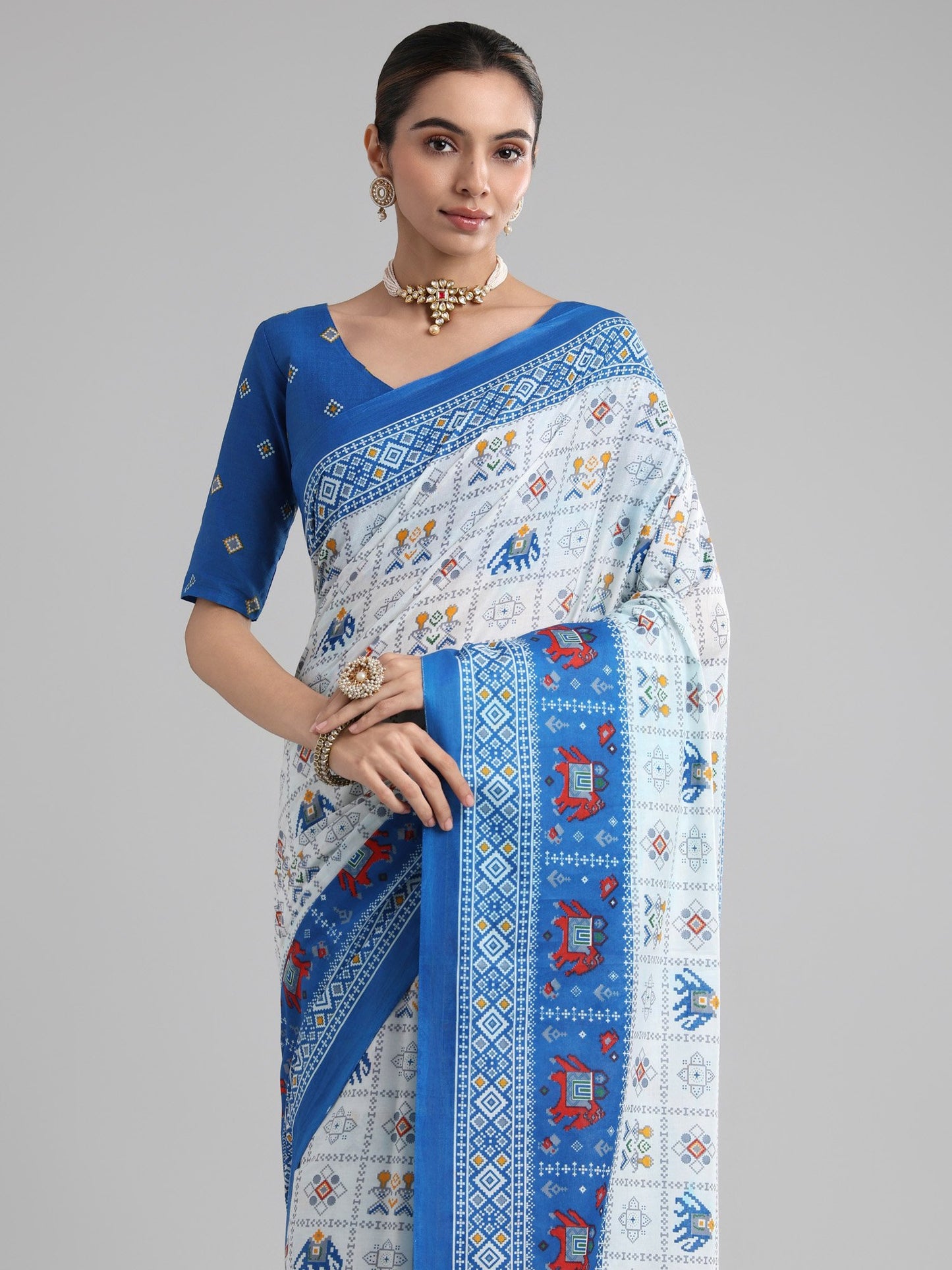 White Block Print Cotton Printed Saree