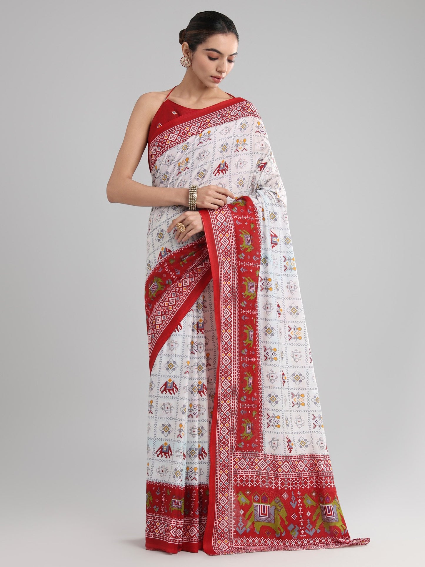 White White Block Print Cotton Printed Saree