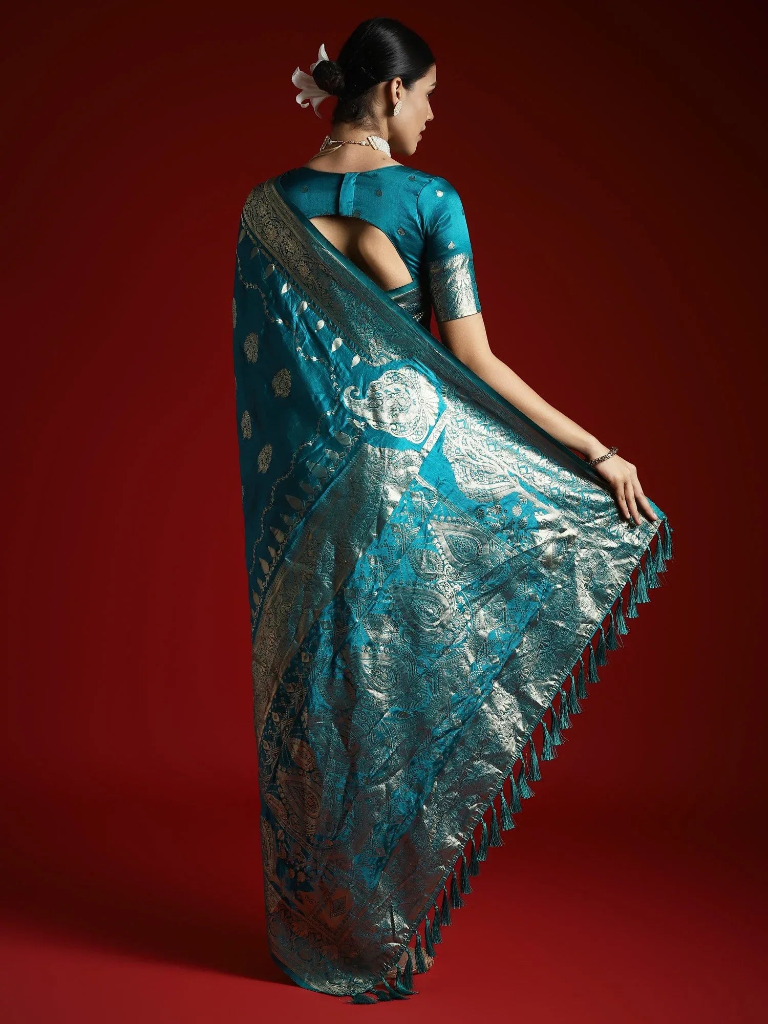 Light Banarasi Satin Woven Saree - The Dori Store