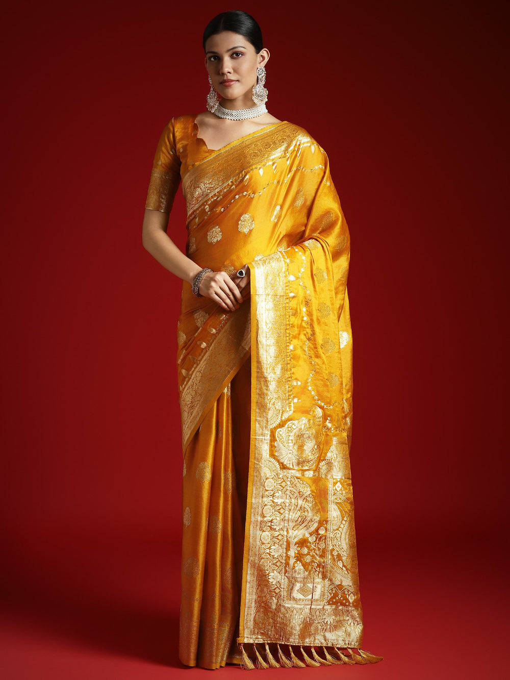 Yellow Yellow Banarasi Satin Woven Saree