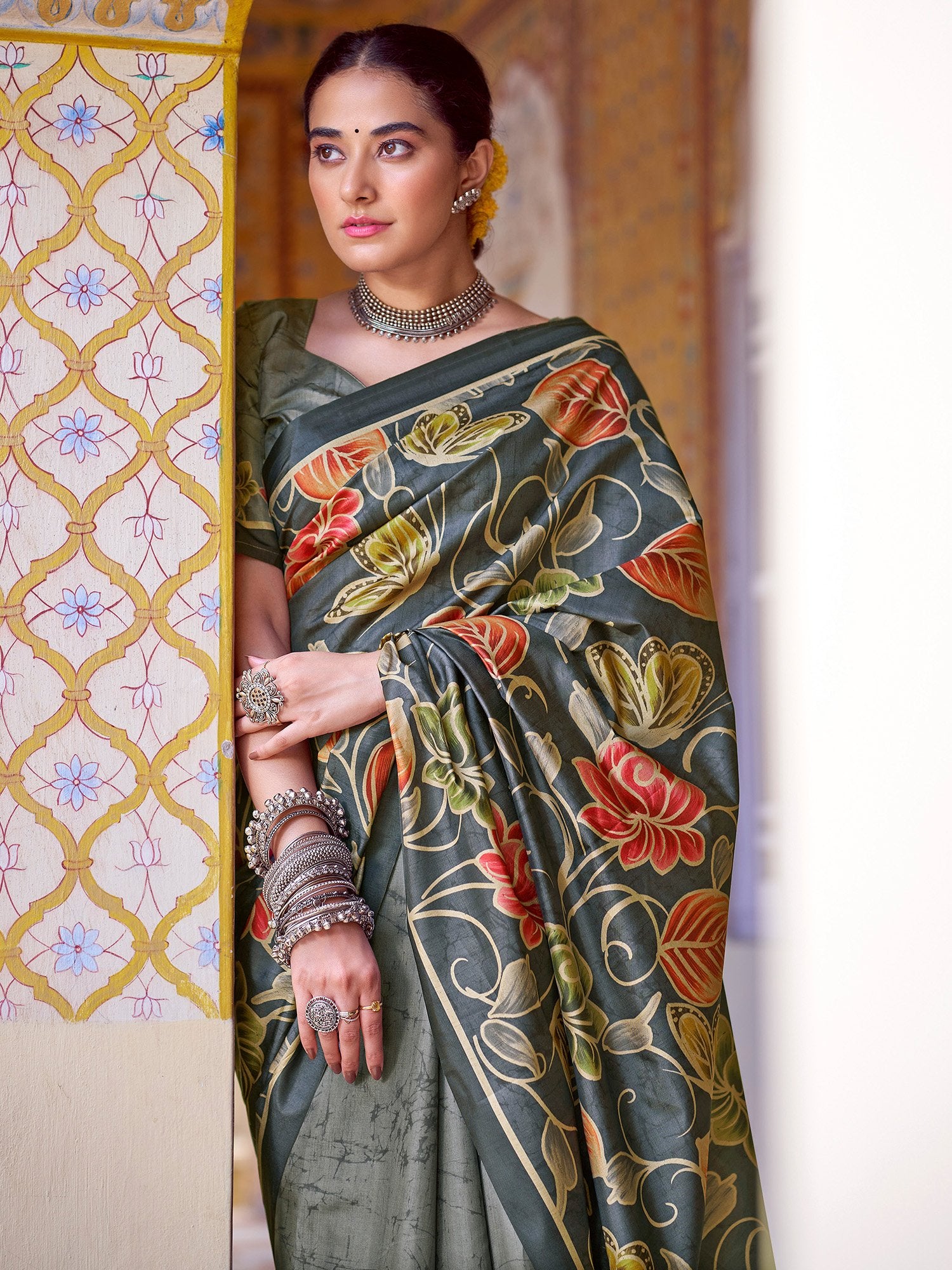 partywear designer saree for festive occasions