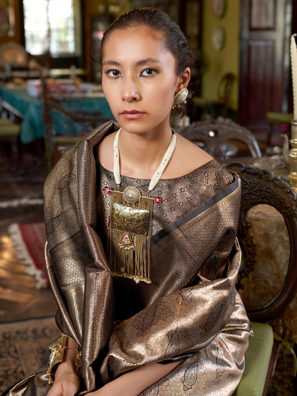 Grey Grey Banarasi Kanjeevaram Silk Woven Saree