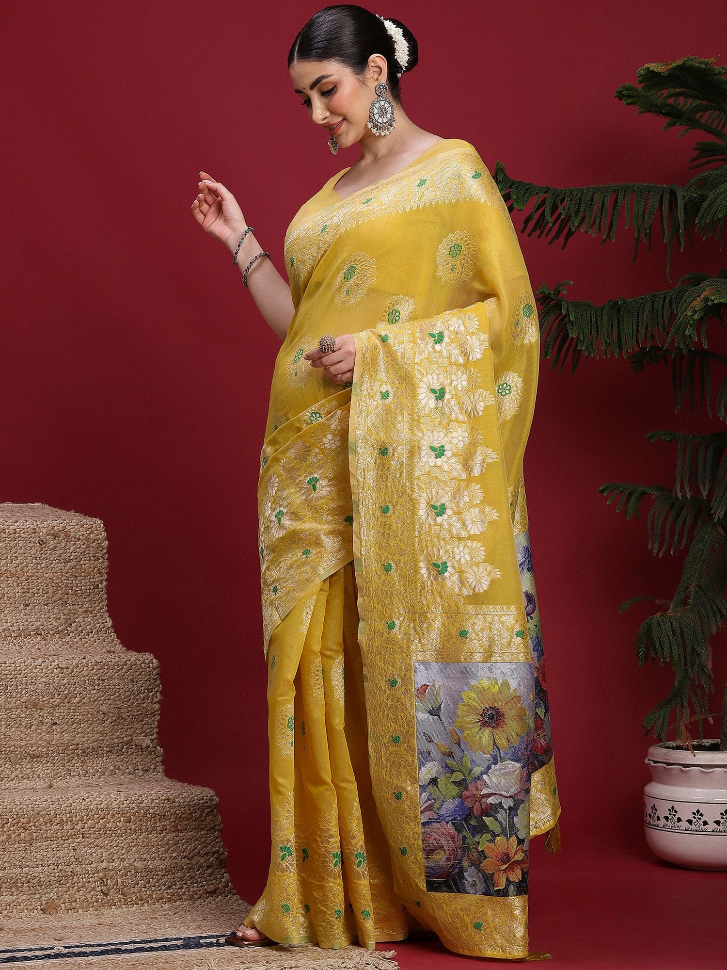 partywear designer saree for festive occasions