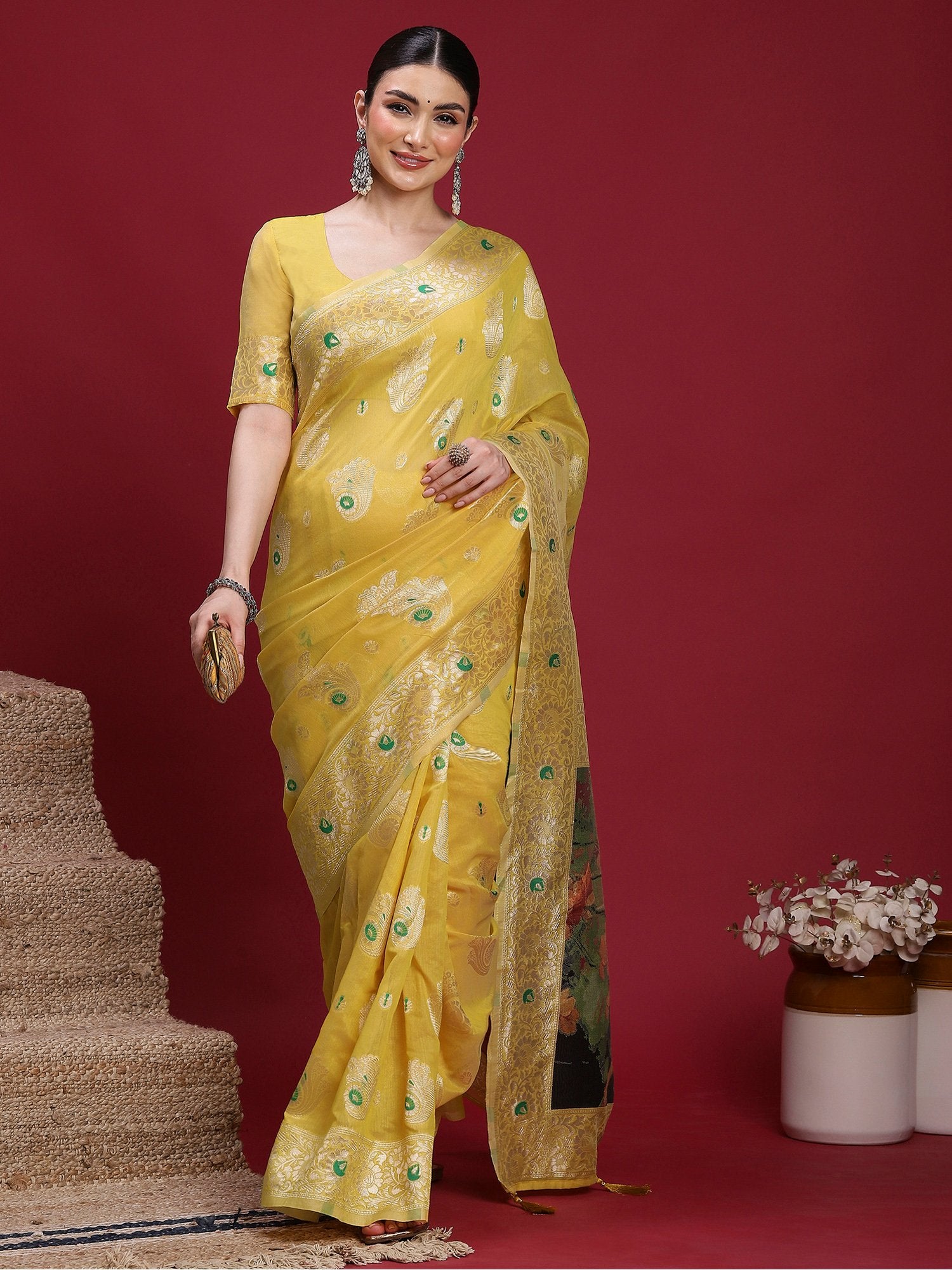 Yellow Yellow Banarasi Organza Woven Saree