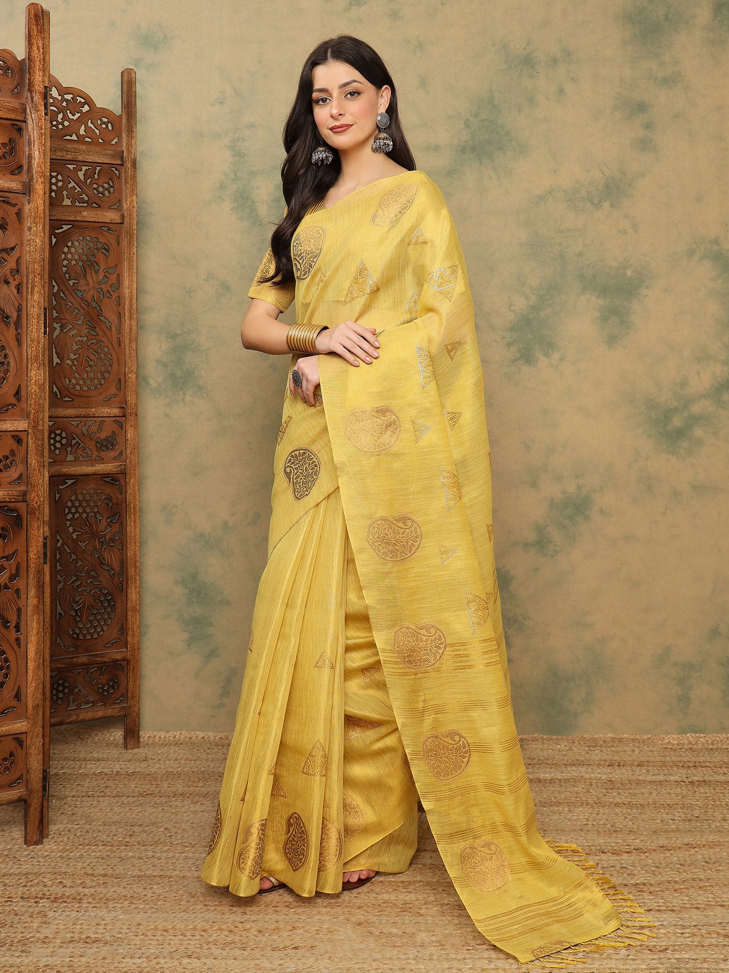 partywear designer saree for festive occasions