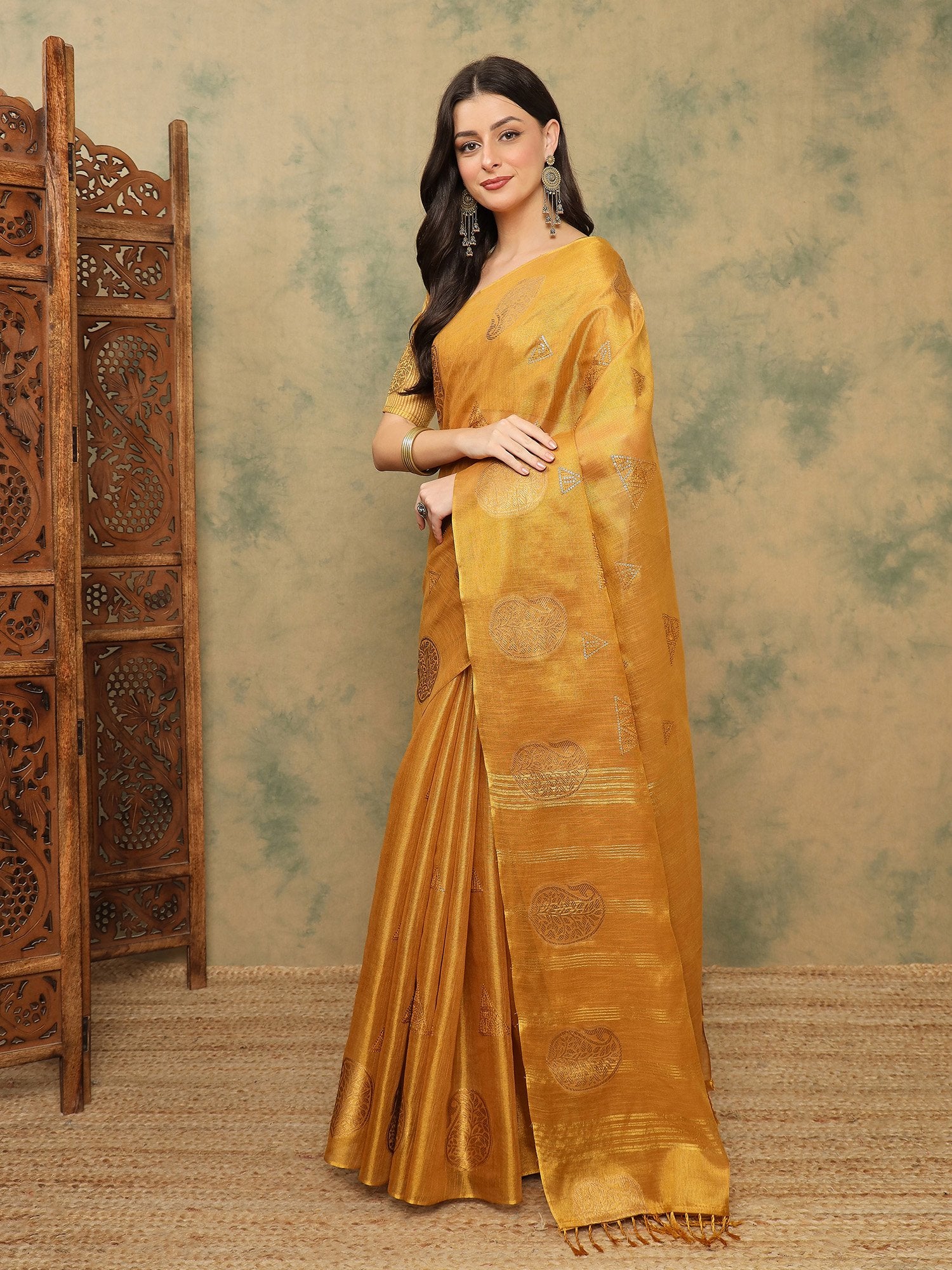 partywear designer saree for festive occasions