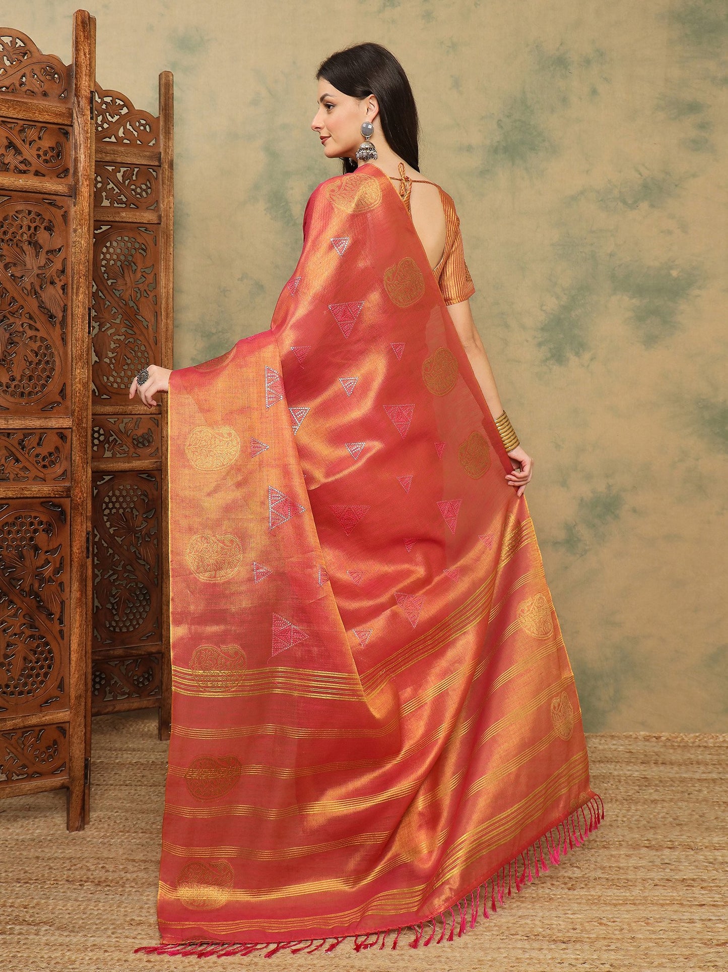 Pink Banarasi Linen Woven Saree
