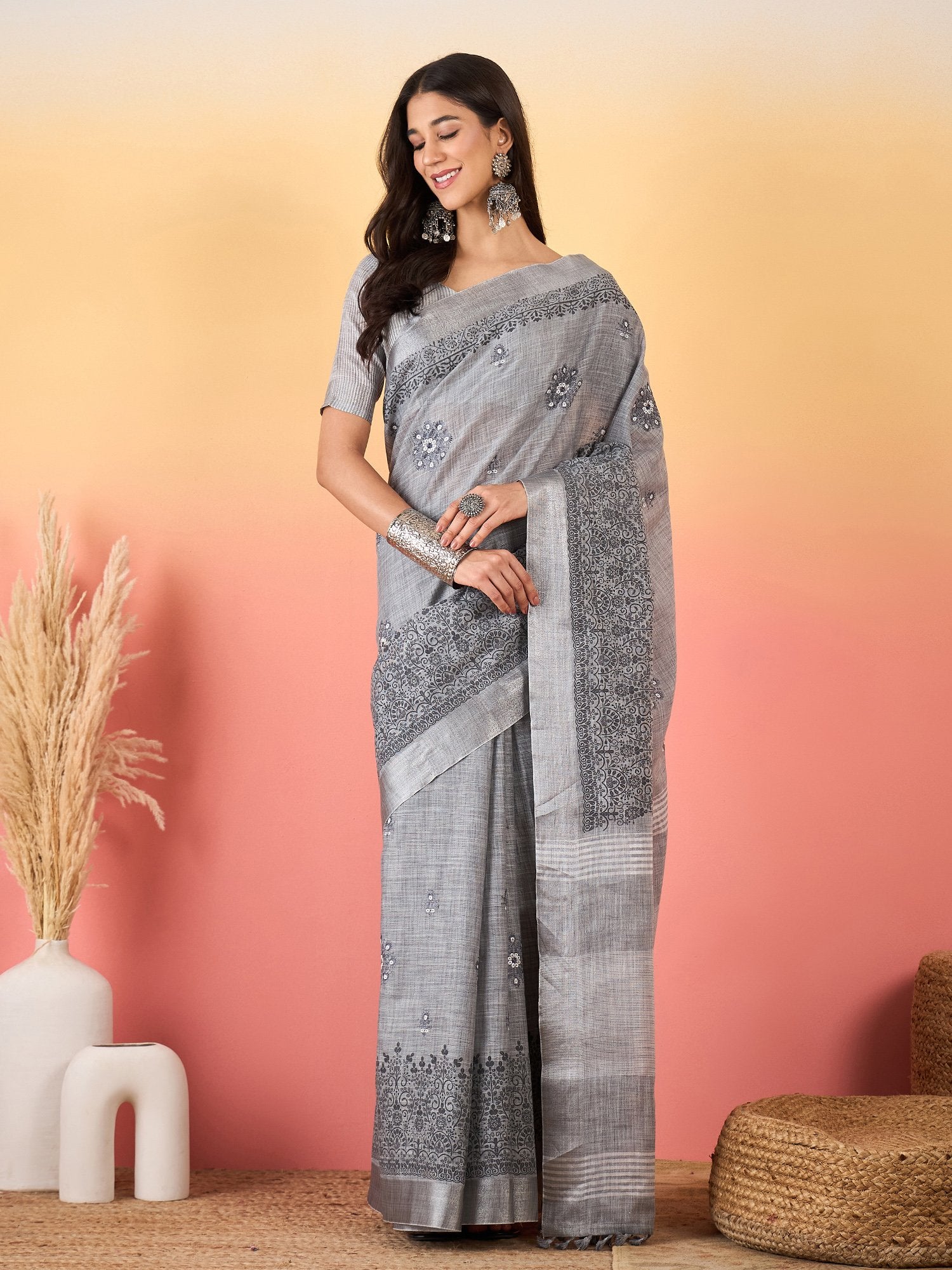 Grey Grey Paithani Linen Woven Saree
