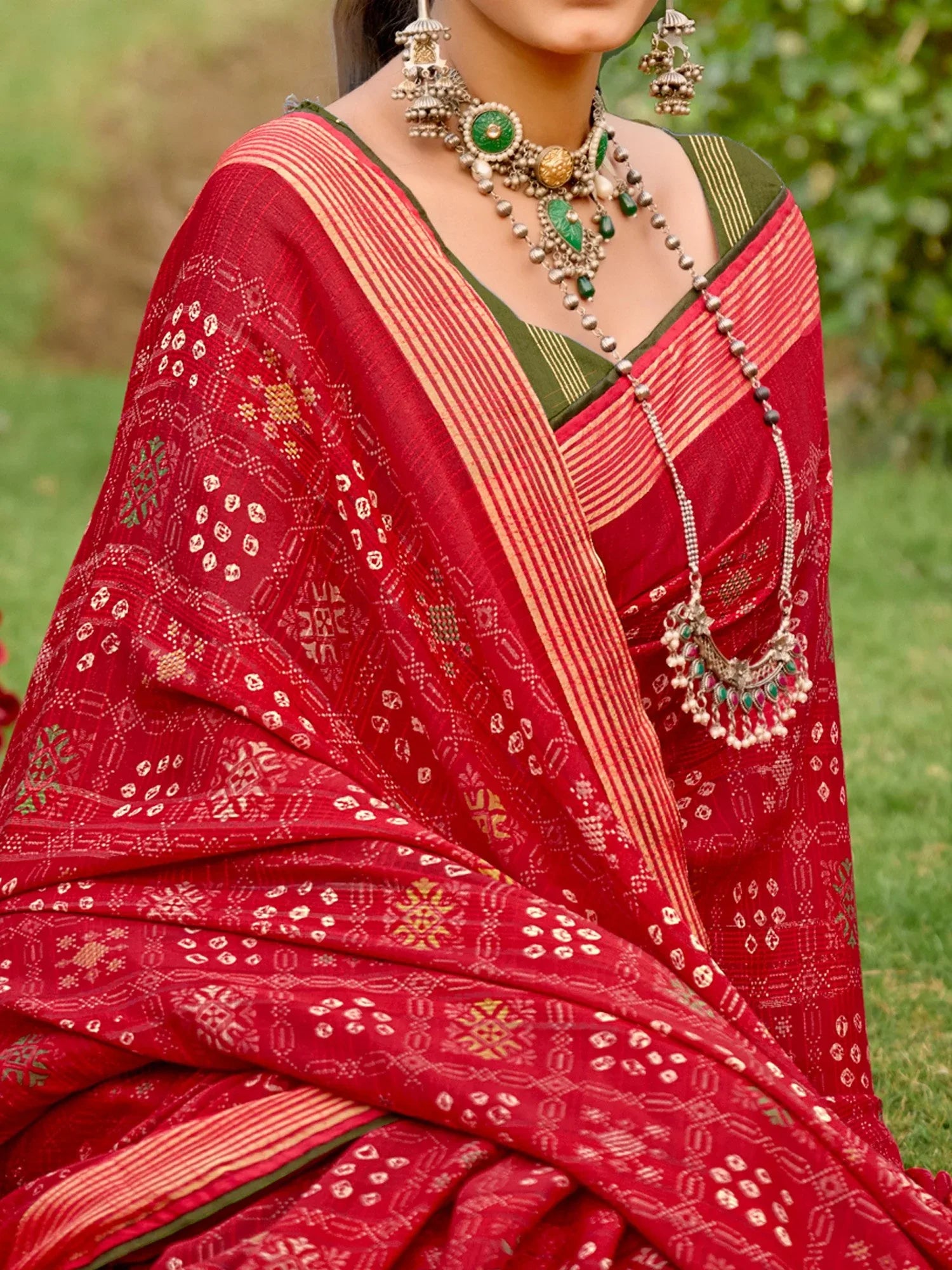 Red Bandhani Chiffon Printed Saree