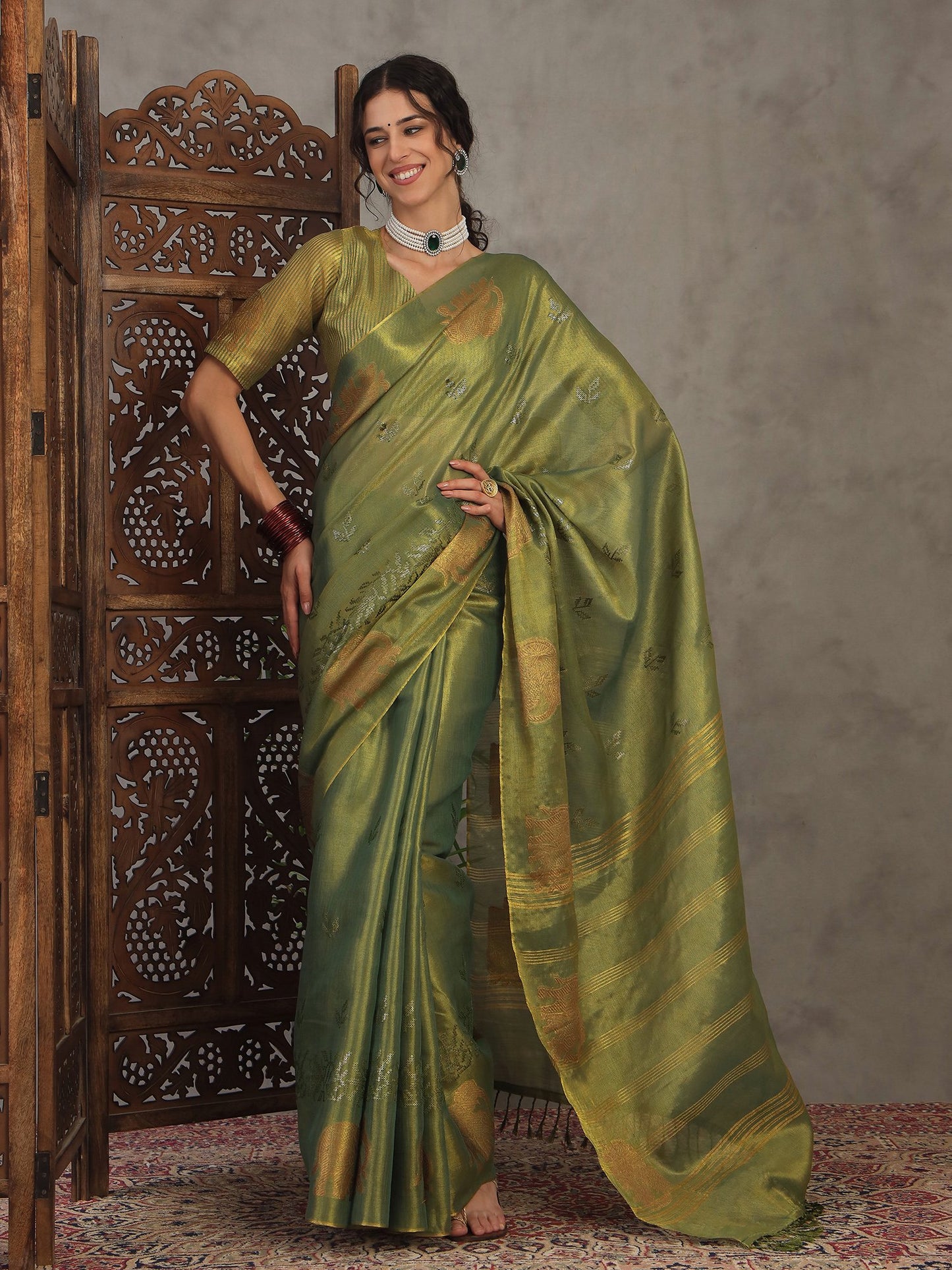 Green Green Banarasi Linen Woven Saree