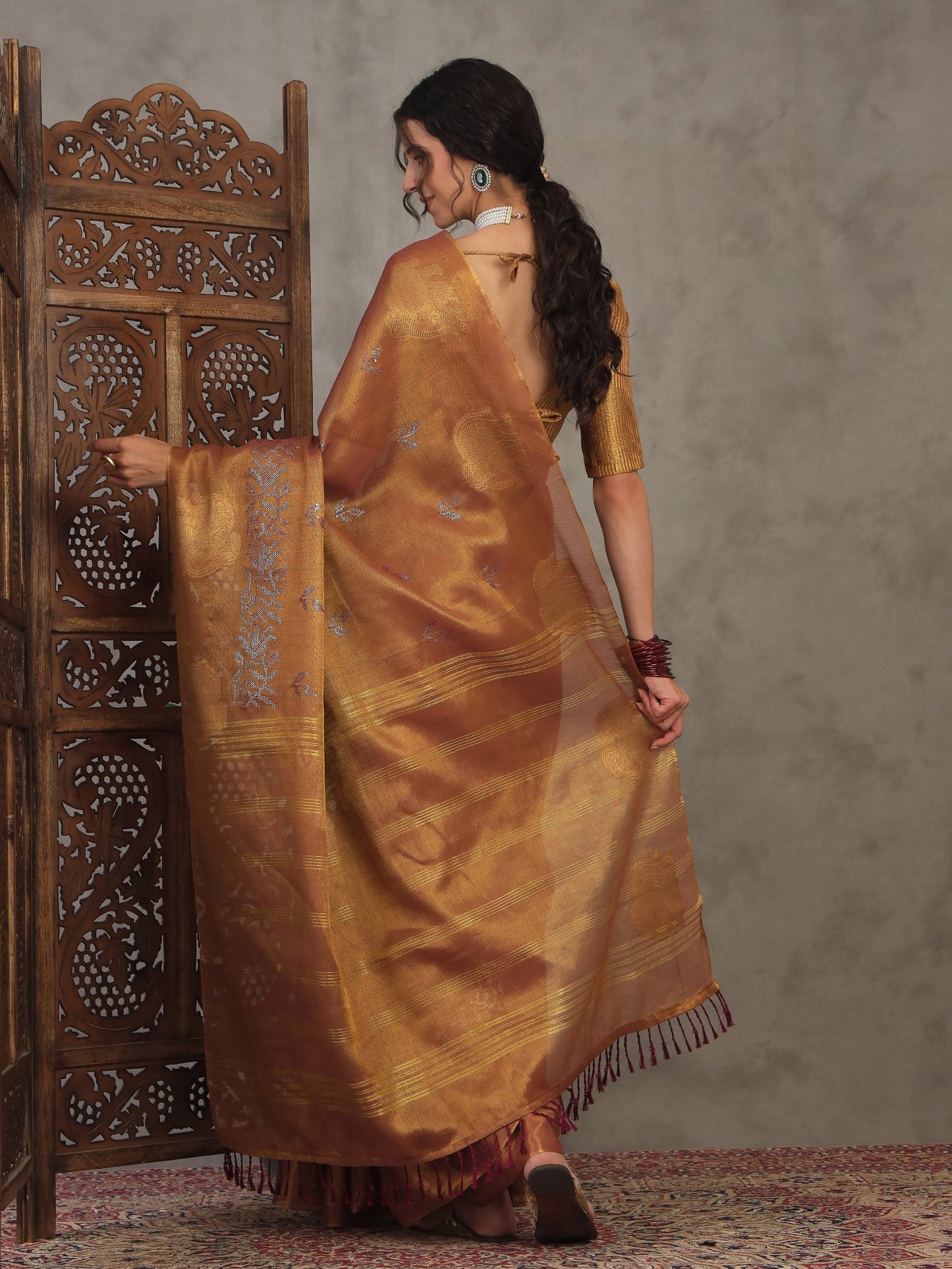 Gold Banarasi Linen Woven Saree