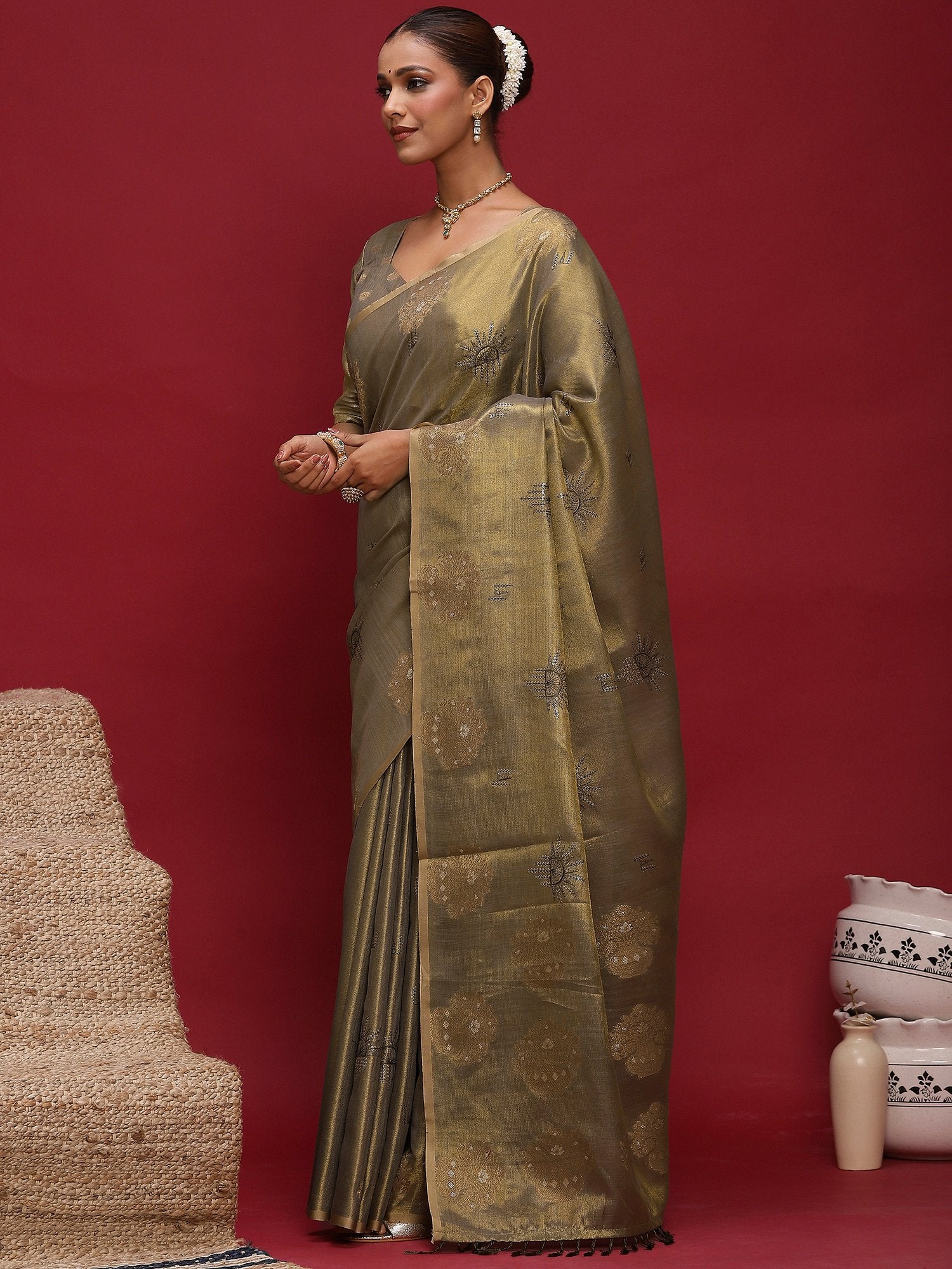 partywear designer saree for festive occasions