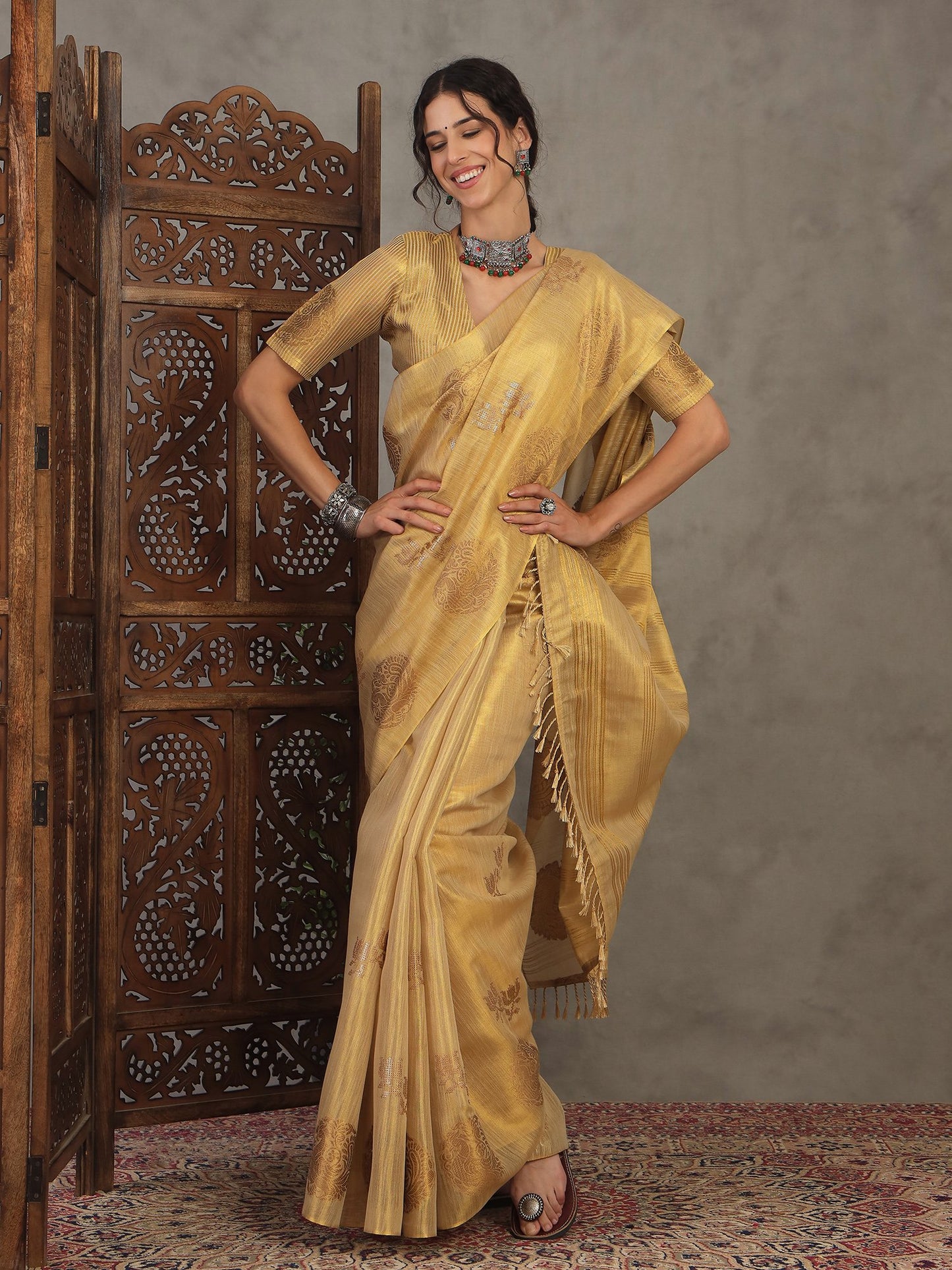Cream Banarasi Linen Woven Saree