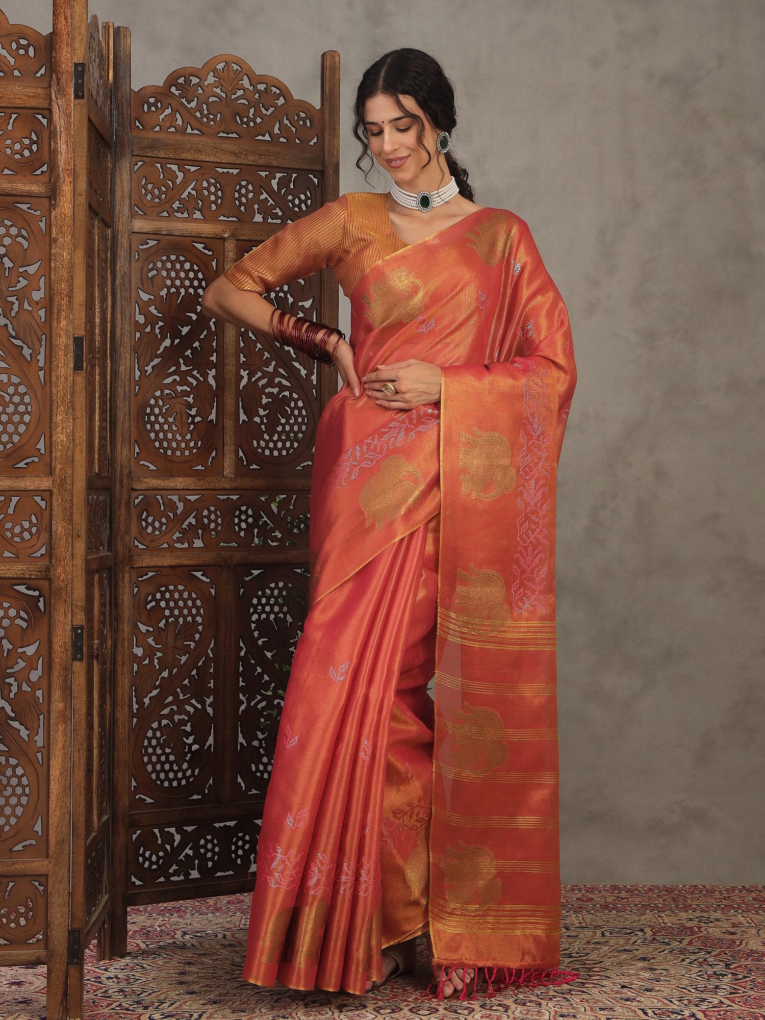 Pink Pink Banarasi Linen Woven Saree
