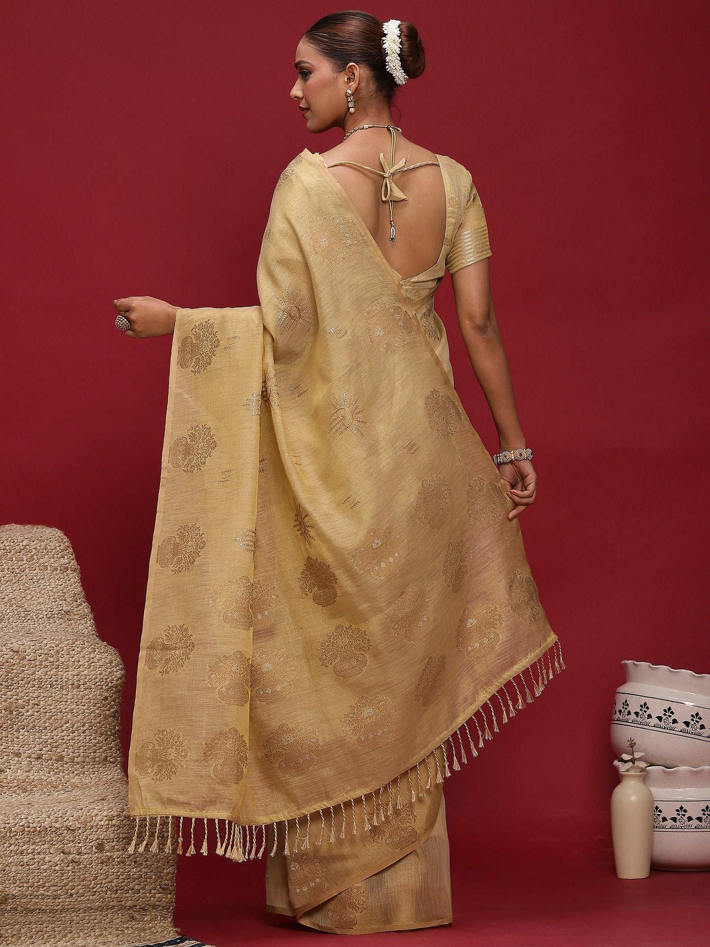 Cream Banarasi Linen Woven Saree