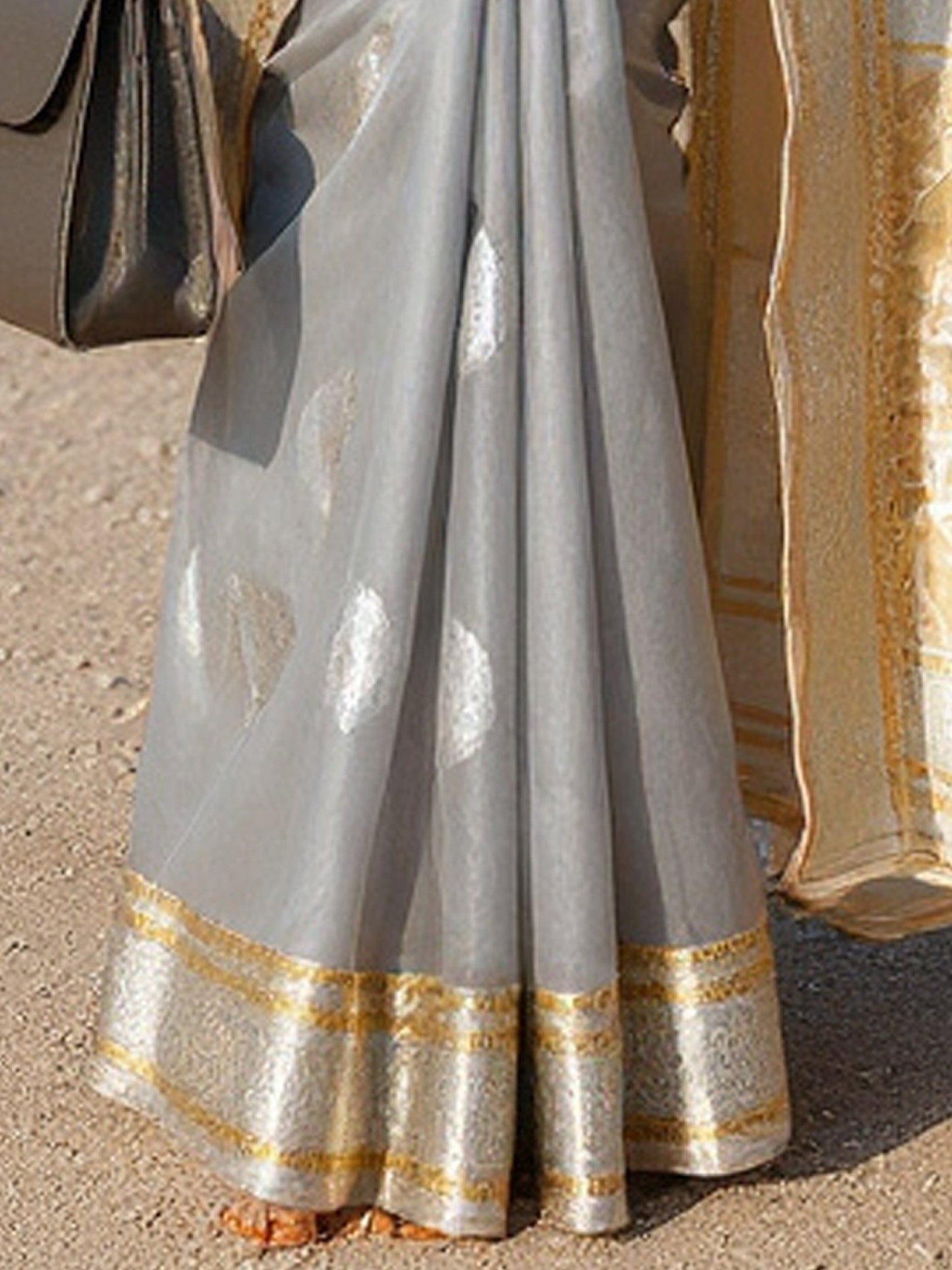 Grey Banarasi Silk Blend Woven Saree