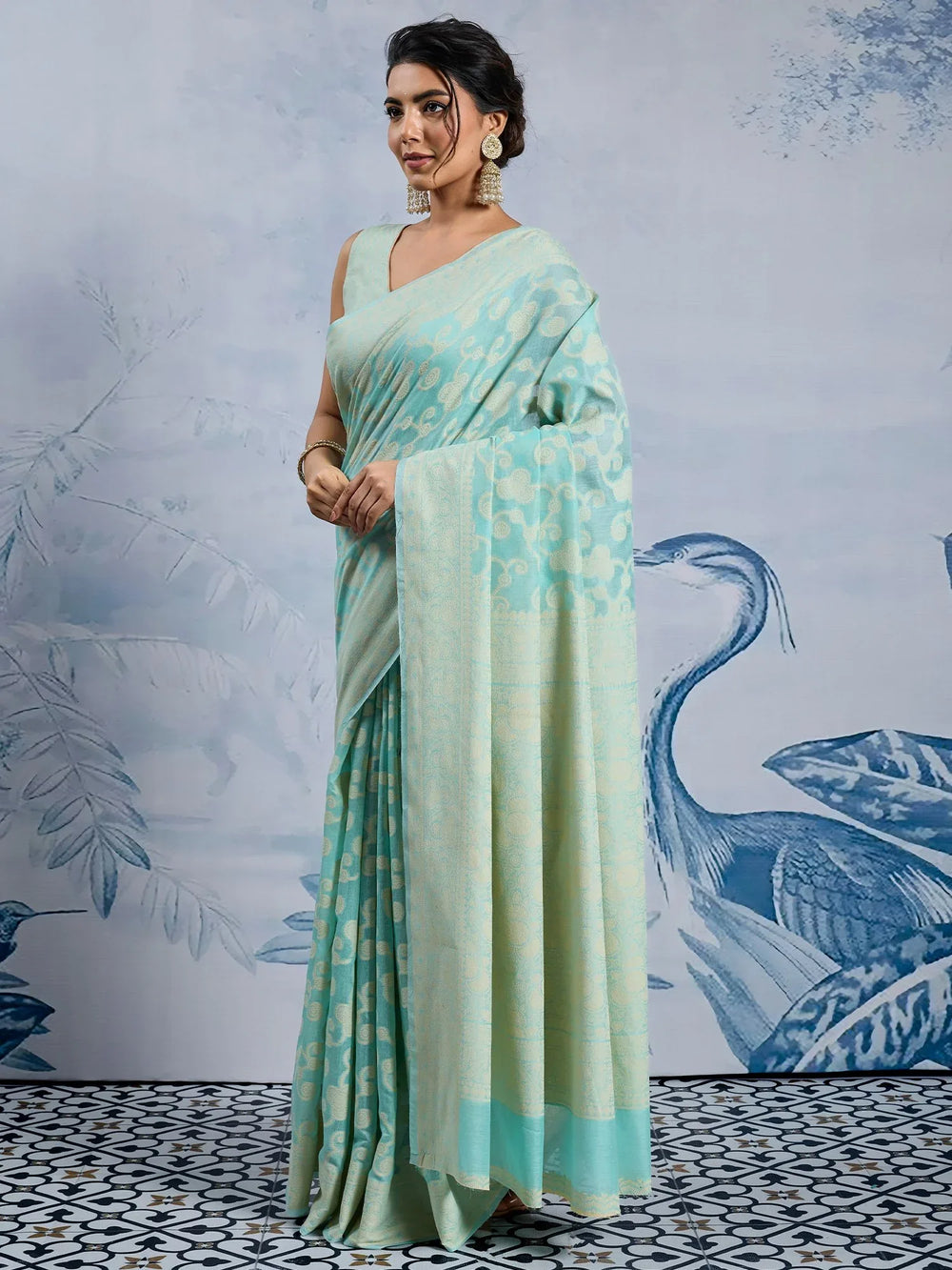 partywear designer saree for festive occasions