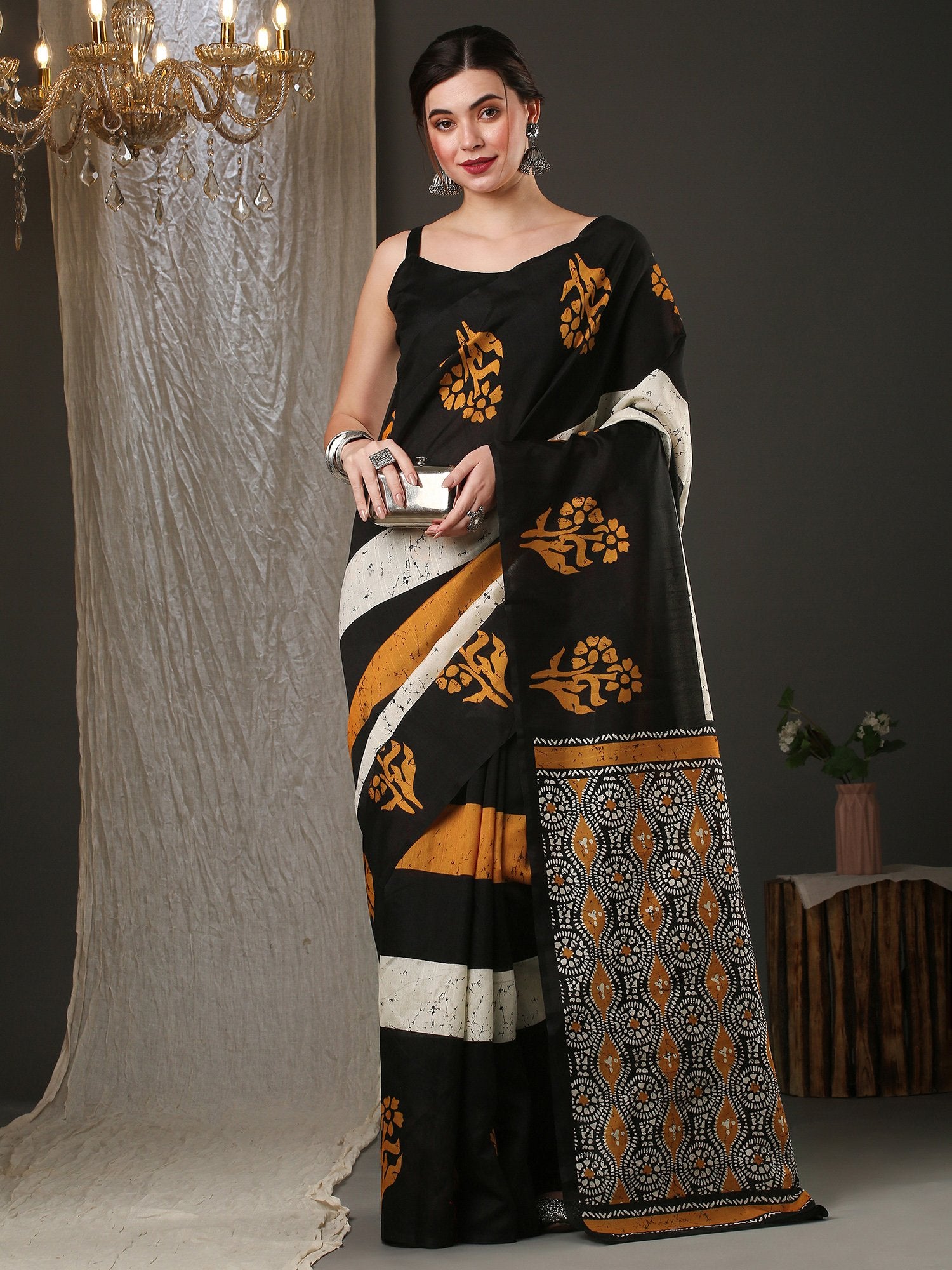 Get the best myntra saree