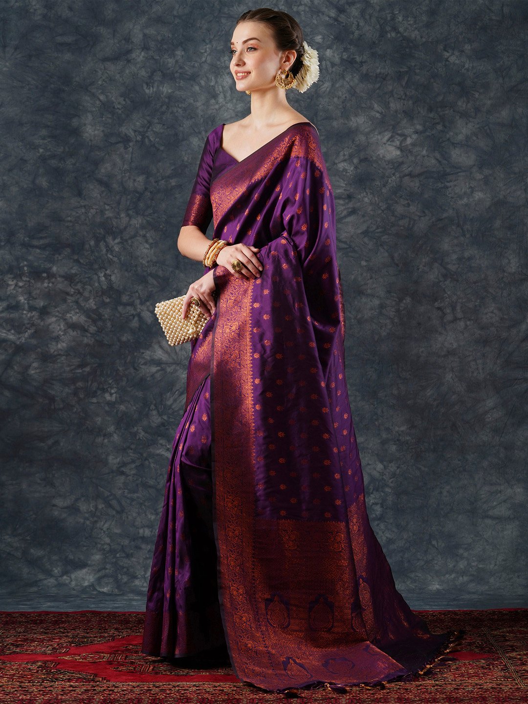 Purple Banarasi Silk Blend Woven Saree