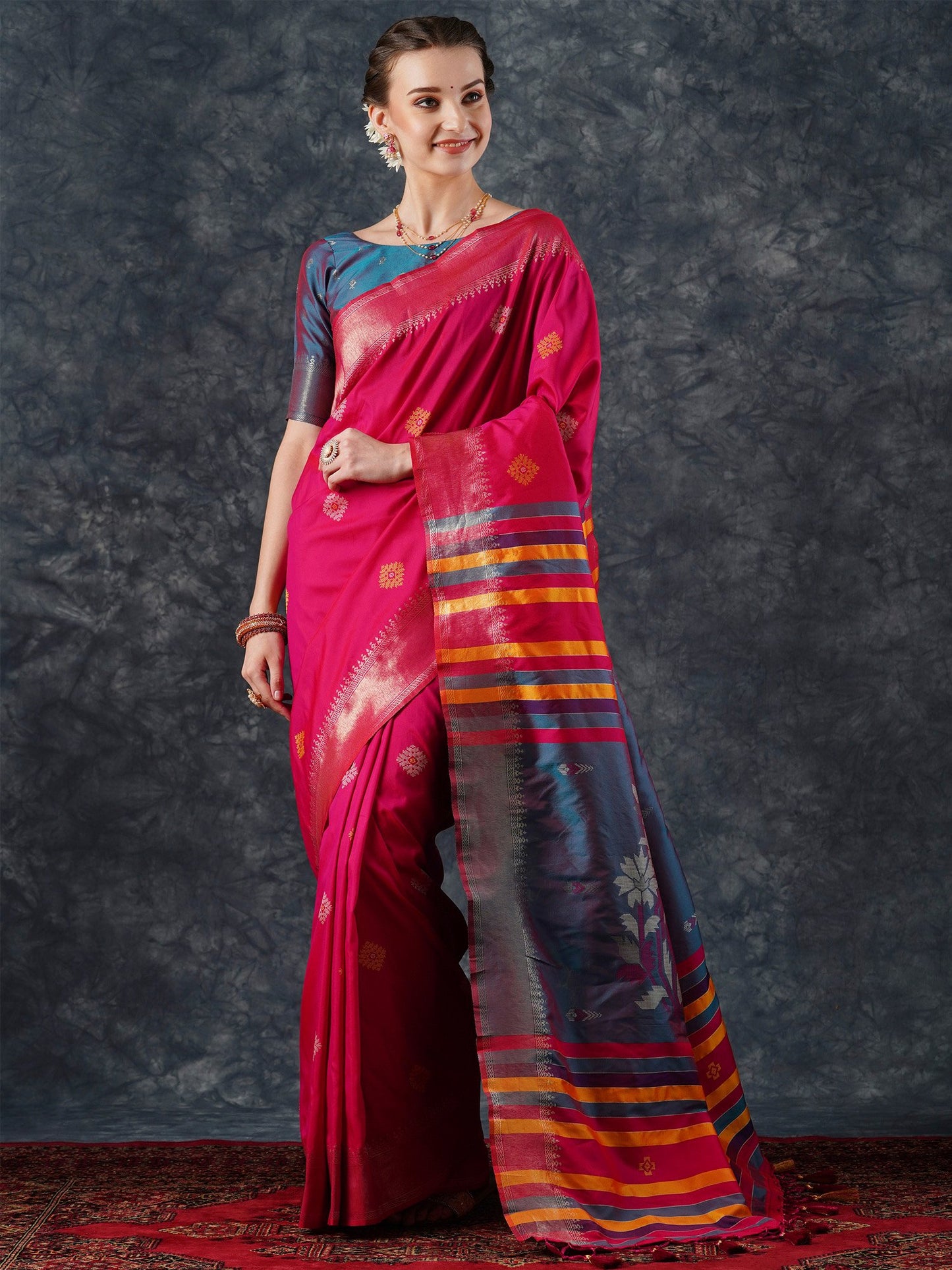 Get the best Paithani saree