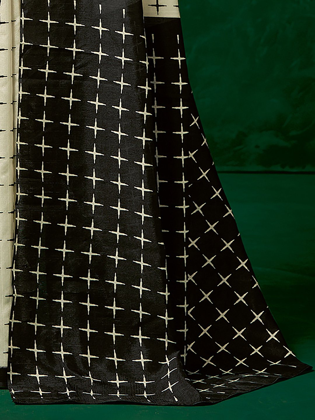 OffWhite Block Print Bhagalpuri Silk Printed Saree