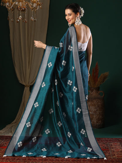 Get the best Kasavu saree online