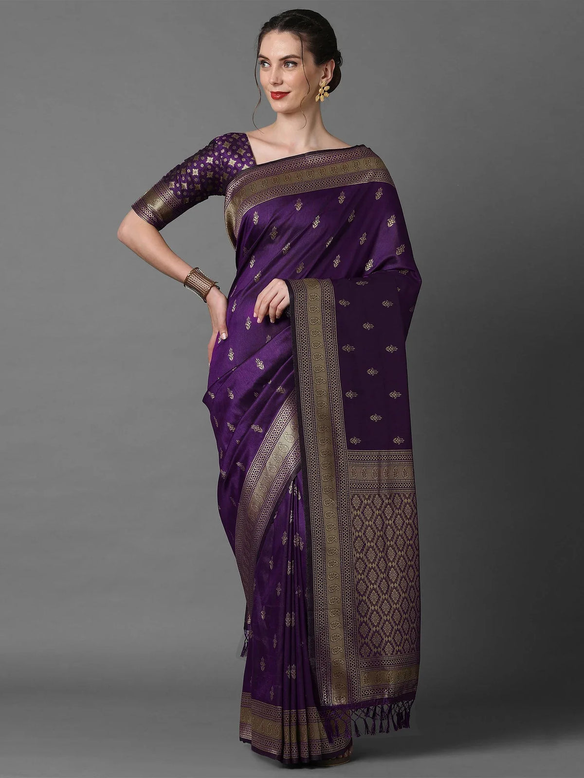 Get the best kanjeevaram South Indian bridal saree